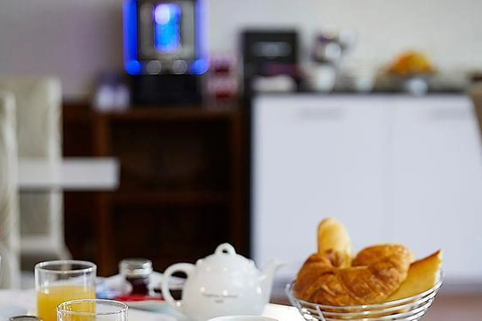 Lieux événementiels, LA COMMANDERIE DE CHAMPAREY ***