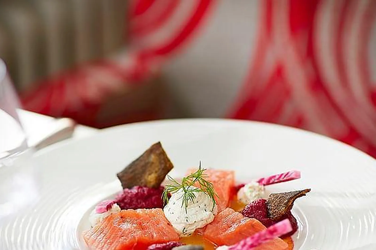 Lieux événementiels, LA COMMANDERIE DE CHAMPAREY ***