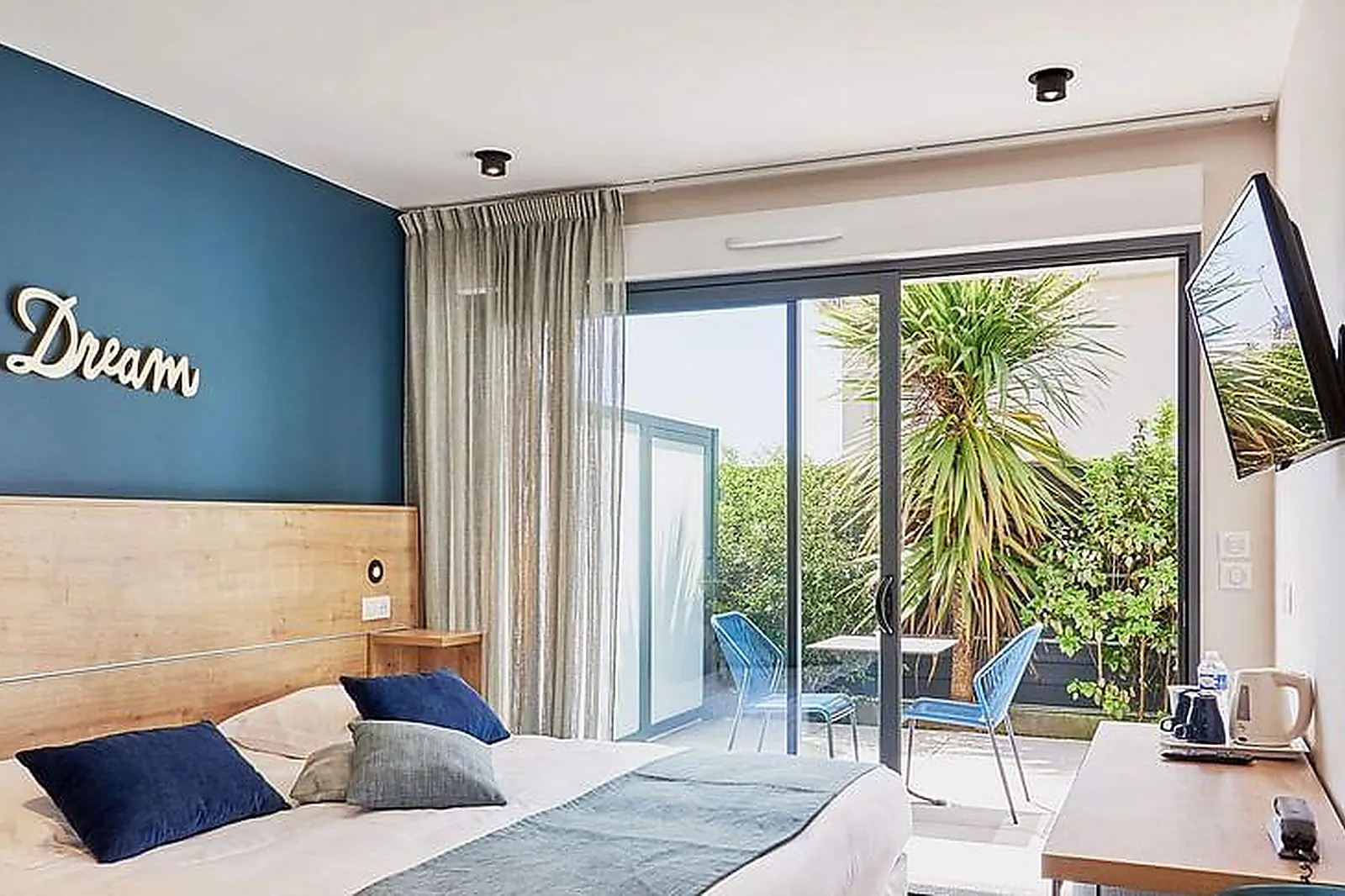 Lieux événementiels, LA CRÉMAILLÈRE ***