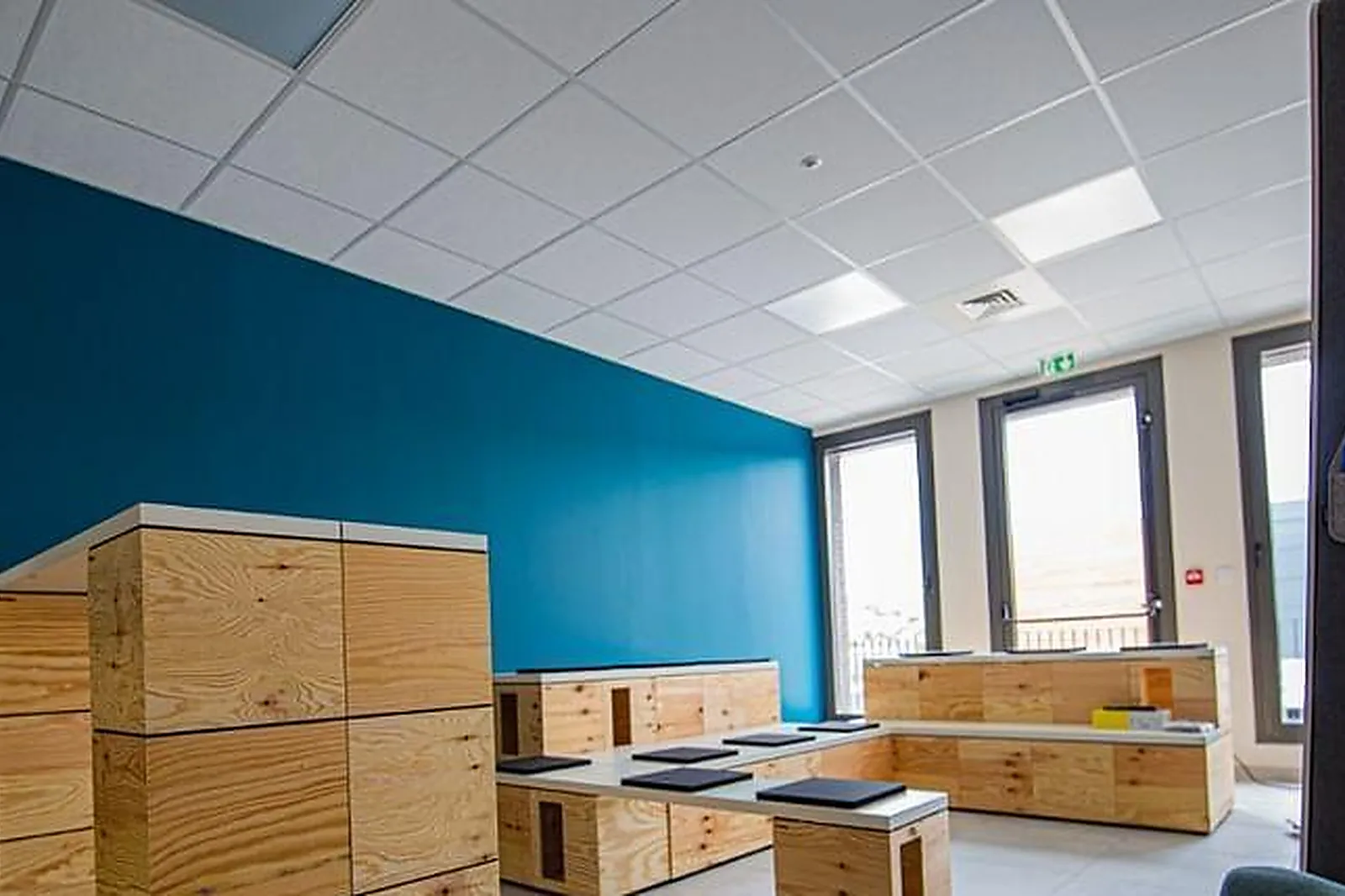 Lieux événementiels, POSTES DE TRAVAIL EN OPEN SPACE