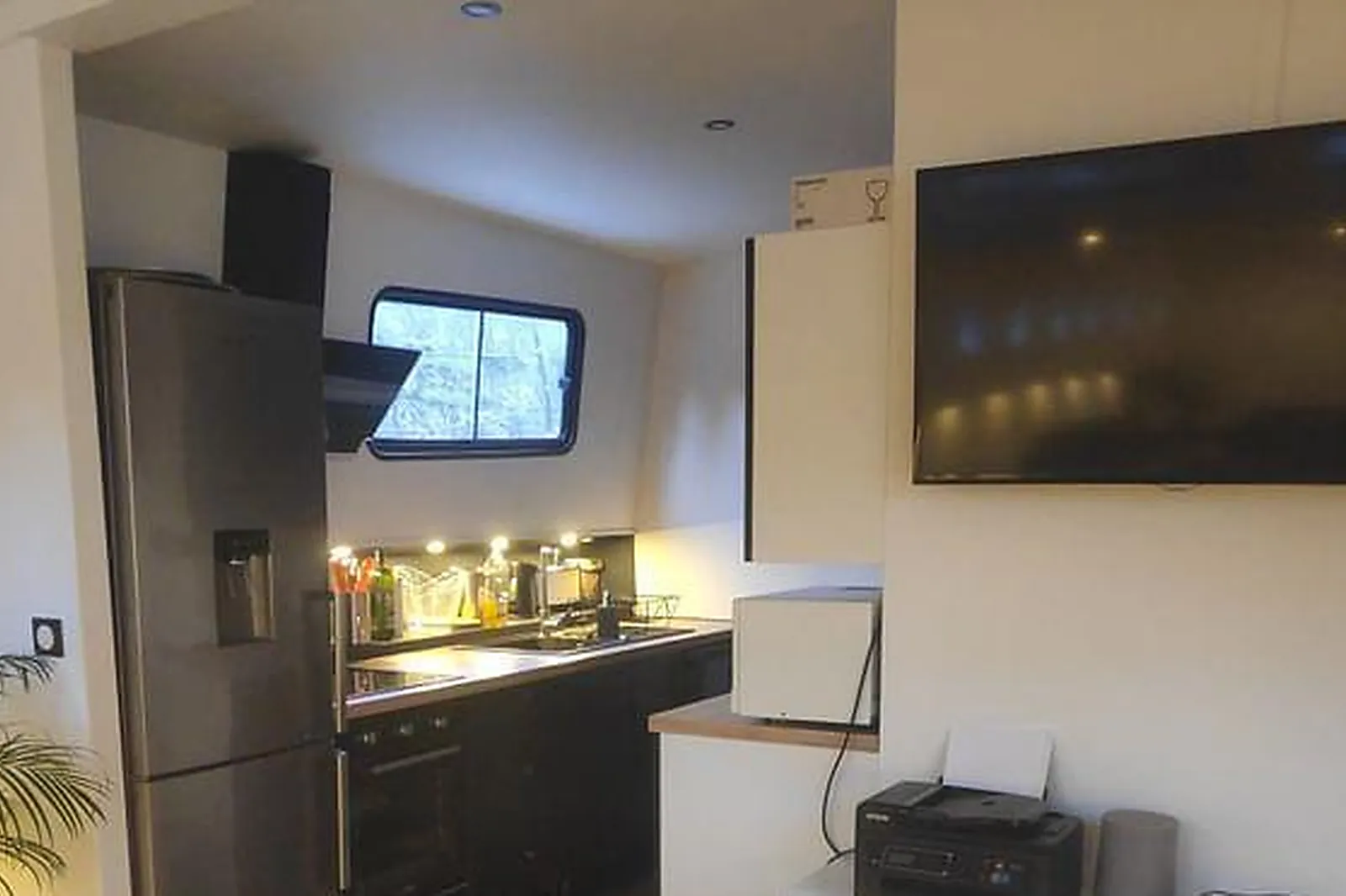 Lieux événementiels, LA DESIGNER