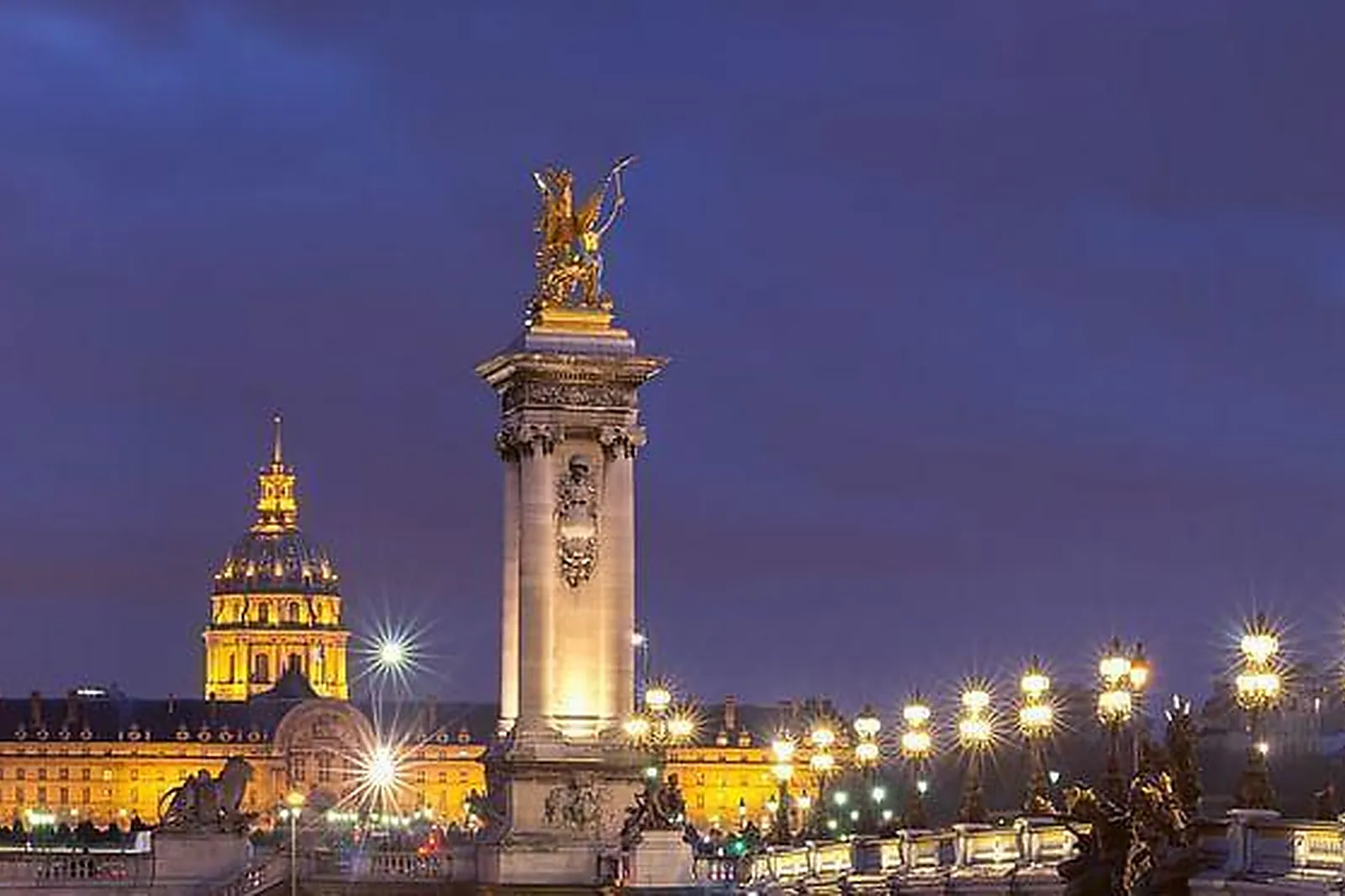 Lieux événementiels, LA DESIGNER