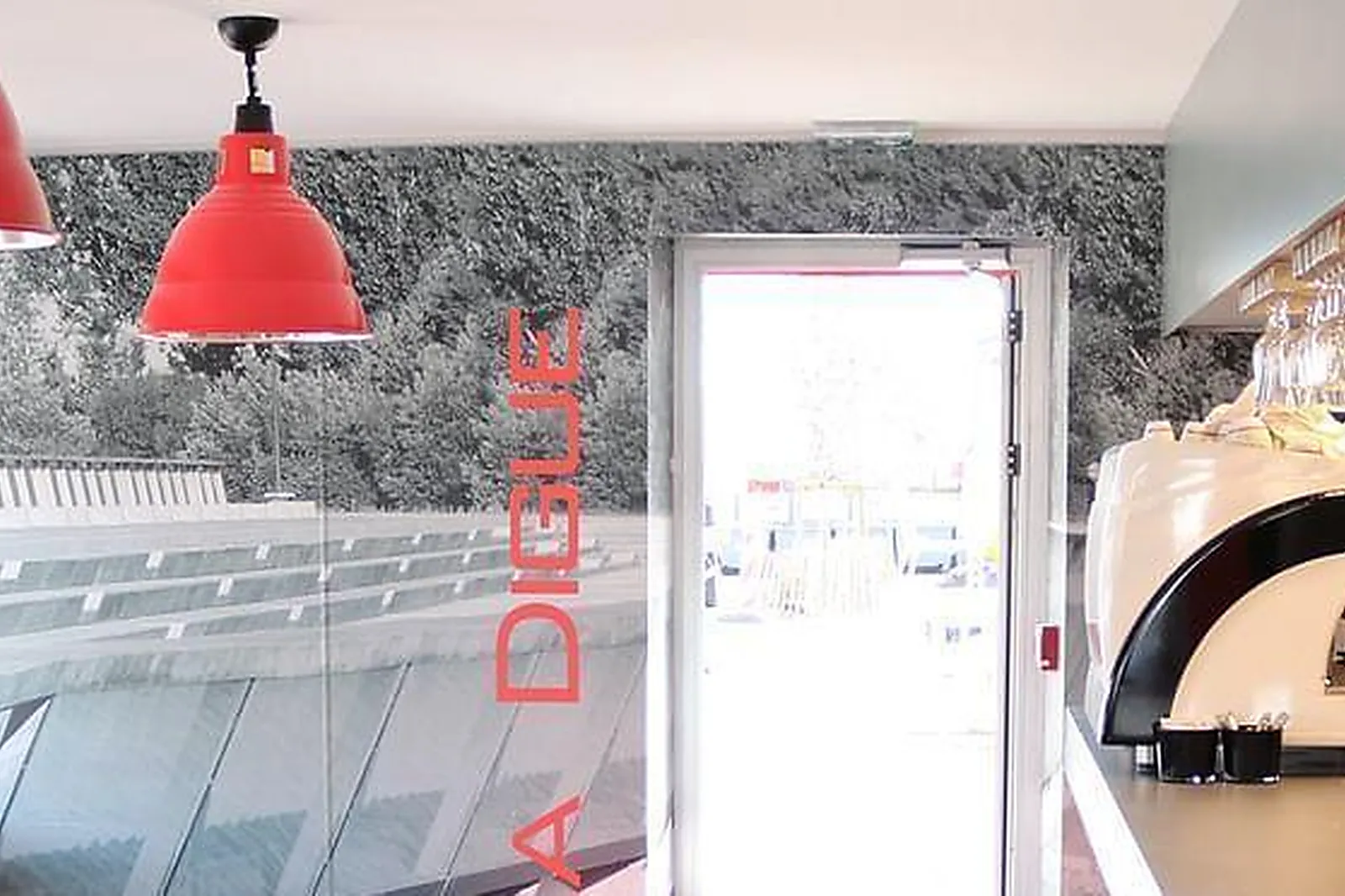 Lieux événementiels, LA DIGUE