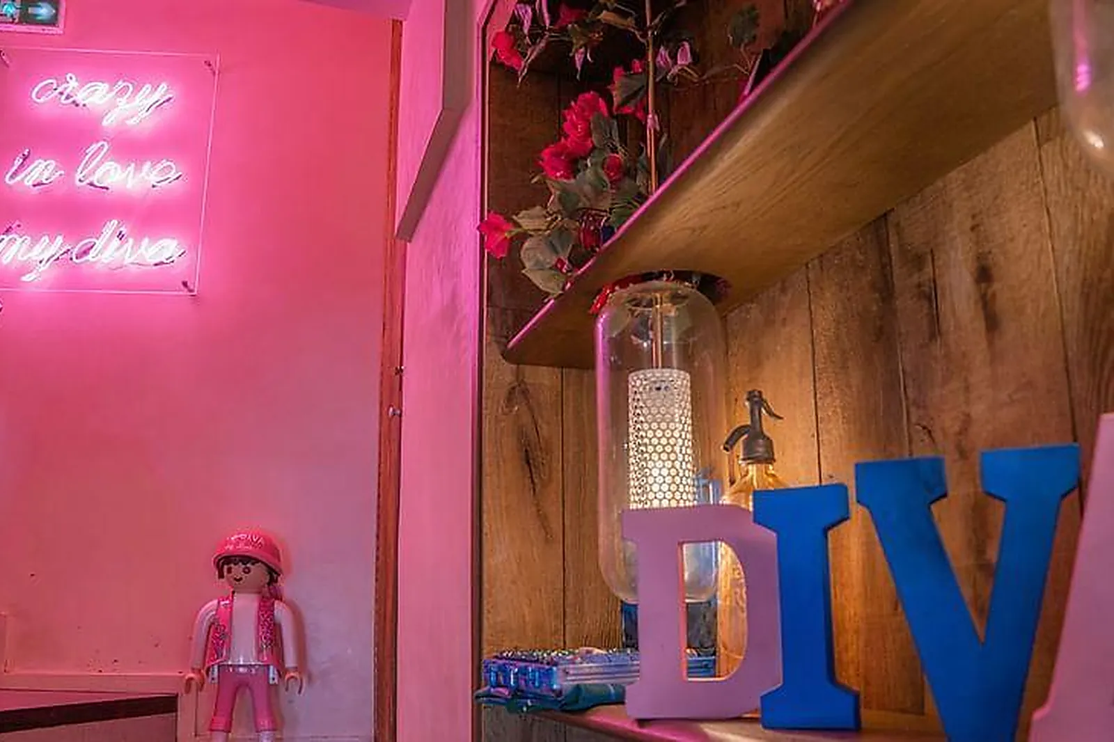 Lieux événementiels, LA DIVA-DES-PRÉS