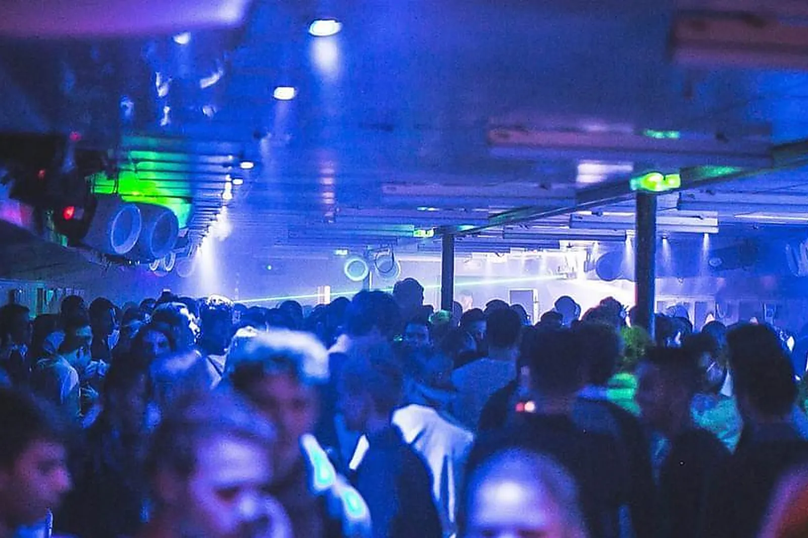 Lieux événementiels, LA DÉMESURE SUR SEINE OUEST