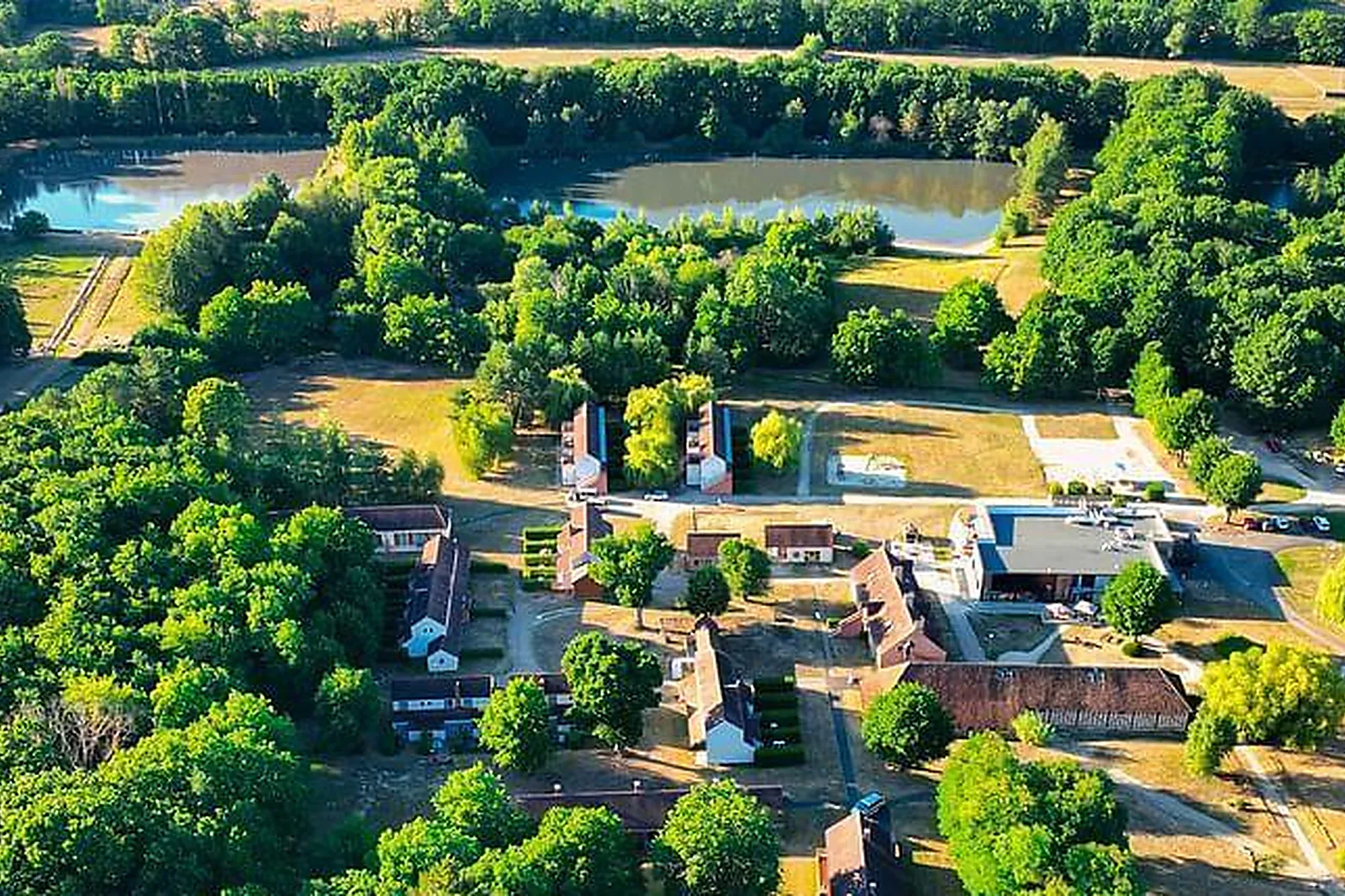 Lieux événementiels, LA FERME DE COURCIMONT