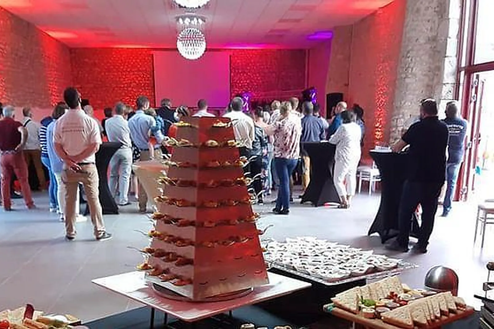 Lieux événementiels, LA FERME DES FESTIVITÉS