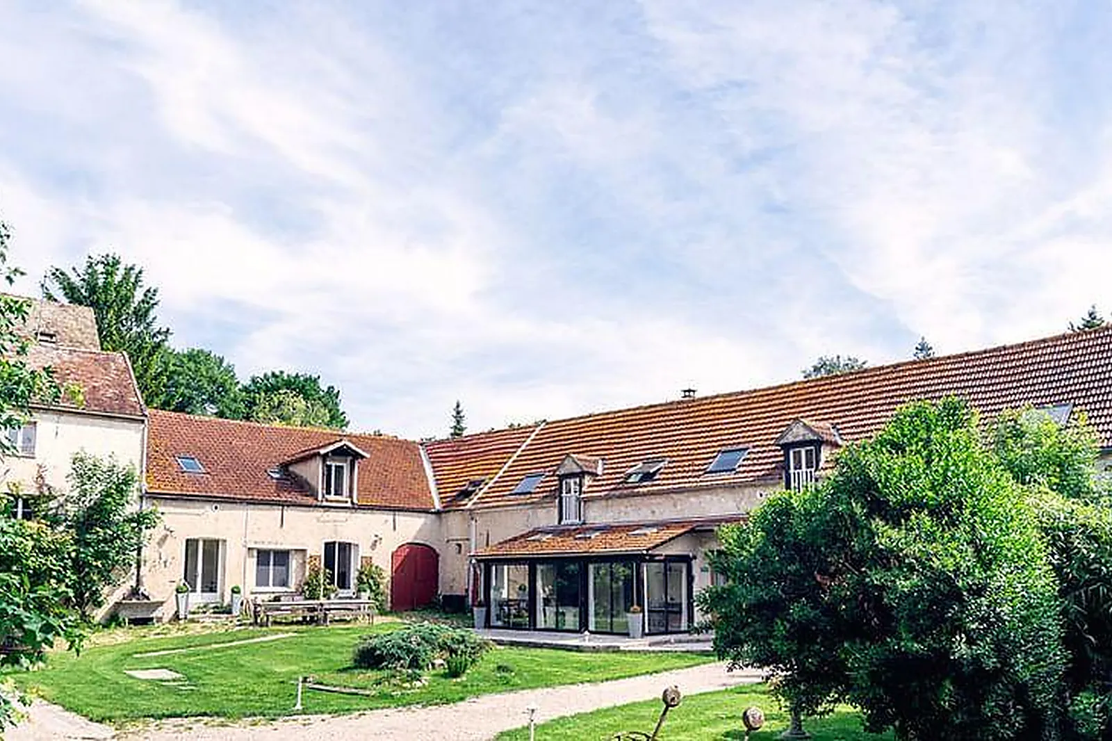 Lieux événementiels, LA FERME DES MOULINEAUX