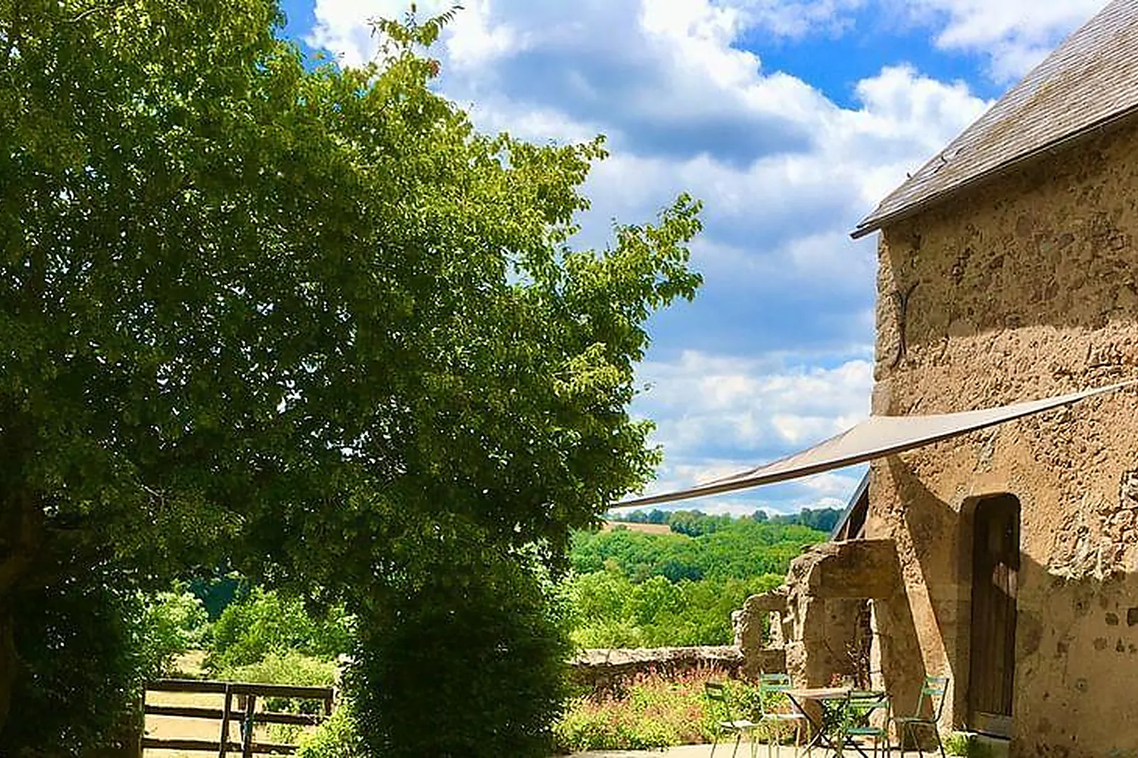 Lieux événementiels, LA FERME DES RUATS