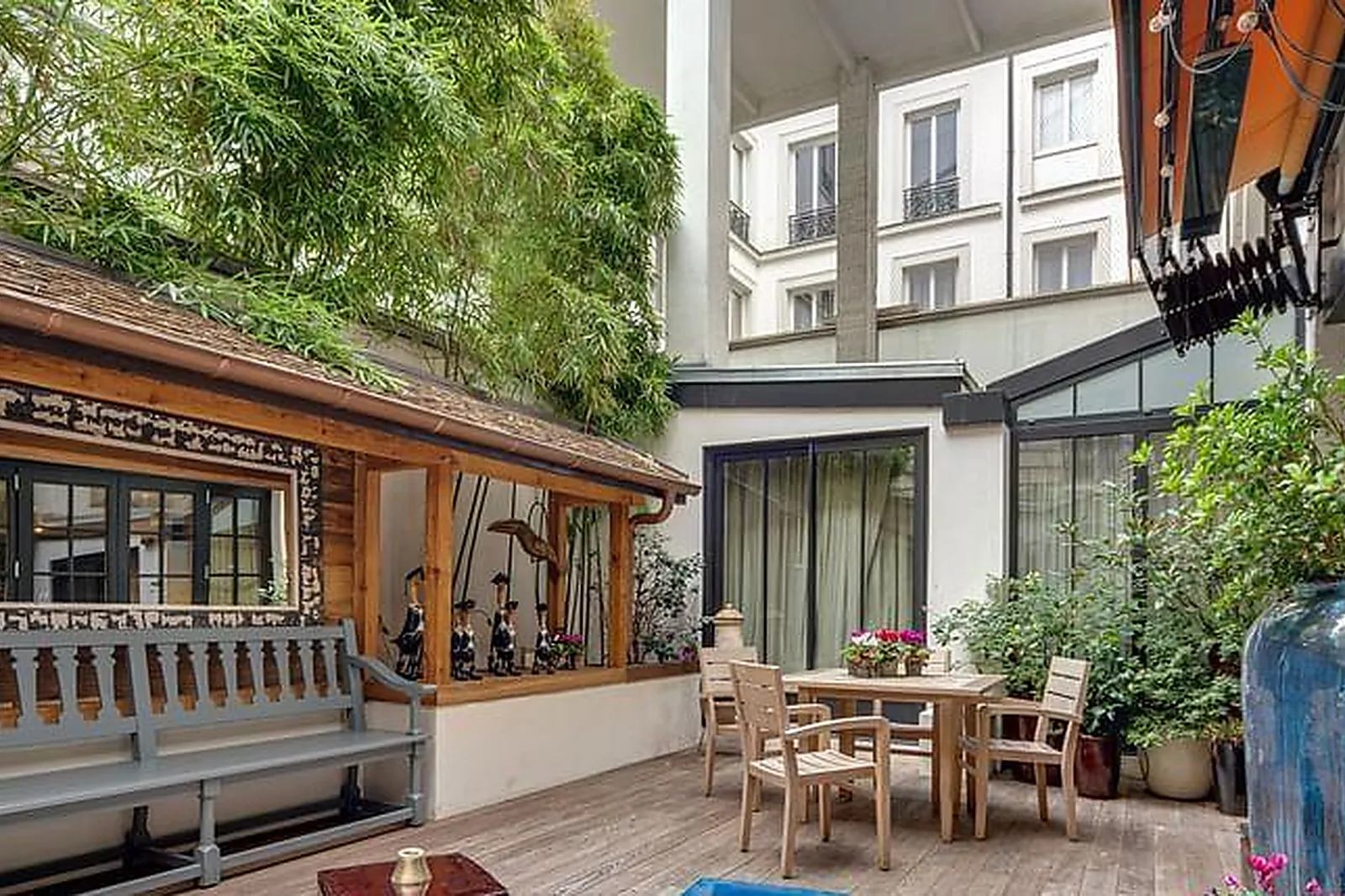 Lieux événementiels, LA FOLIE SAINT-MARTIN