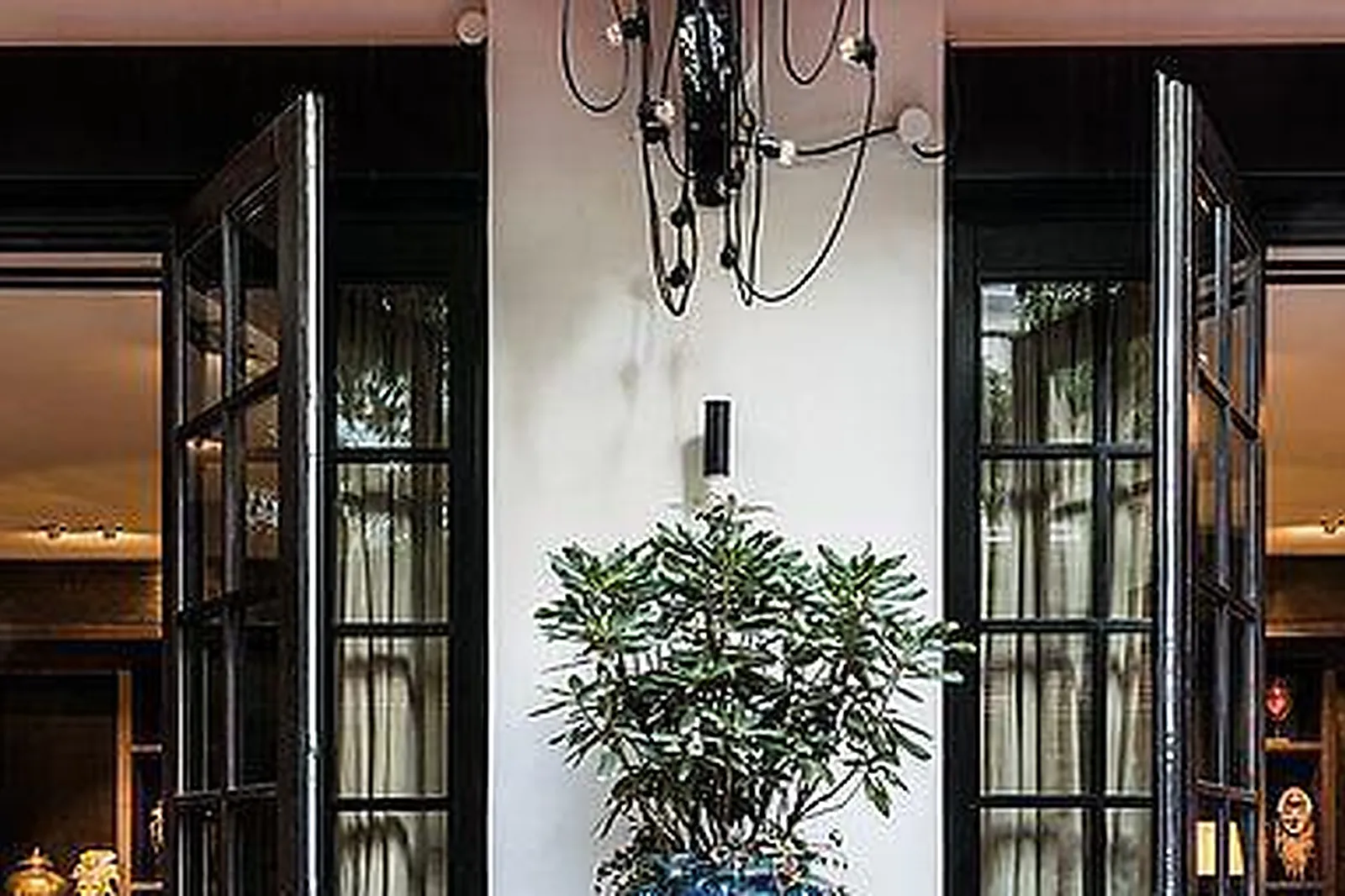 Lieux événementiels, LA FOLIE SAINT-MARTIN