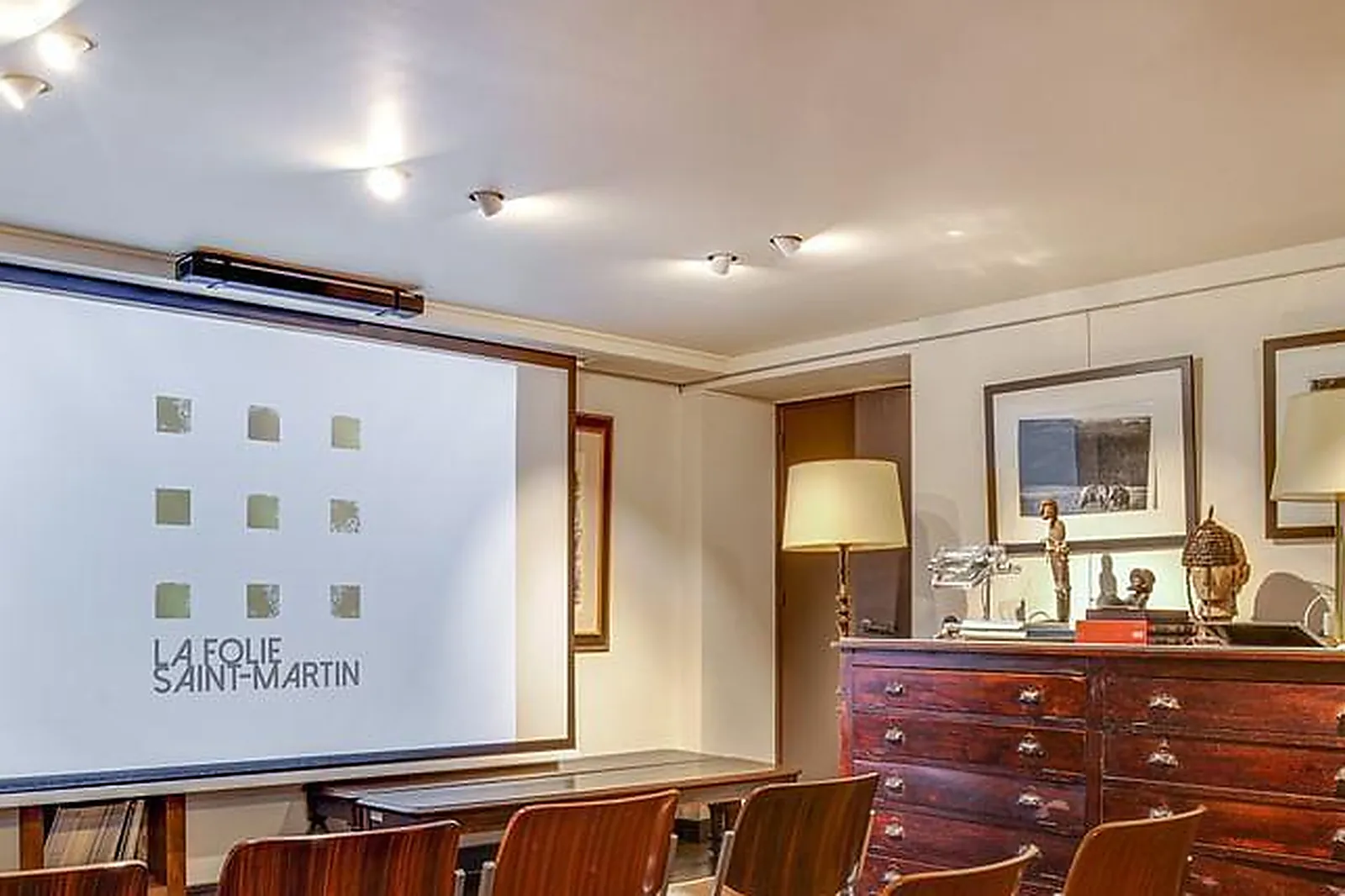 Lieux événementiels, LA FOLIE SAINT-MARTIN