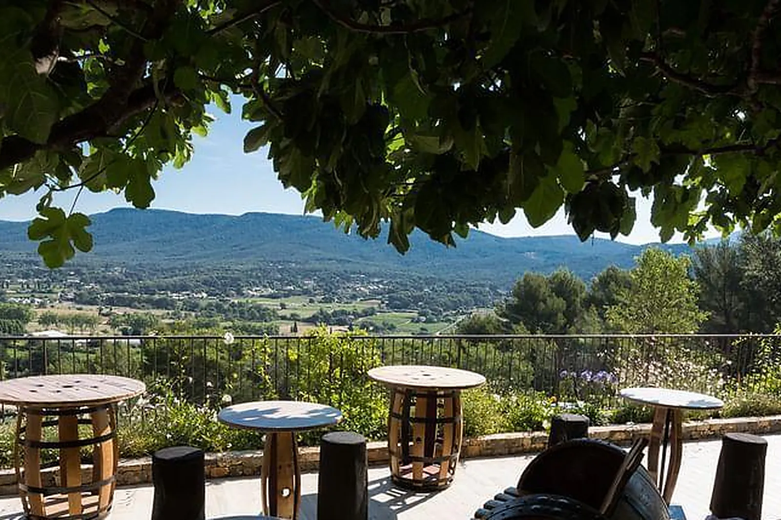 Lieux événementiels, LA FONT DES PÈRES