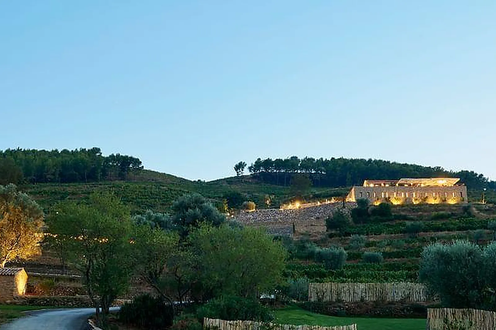 Lieux événementiels, LA FONT DES PÈRES