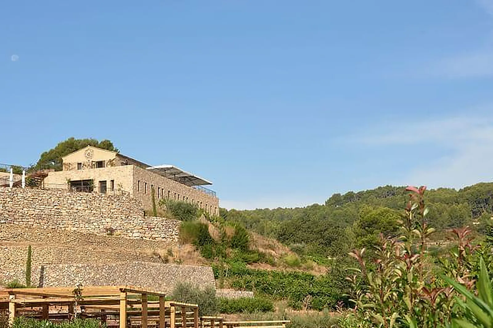 Lieux événementiels, LA FONT DES PÈRES
