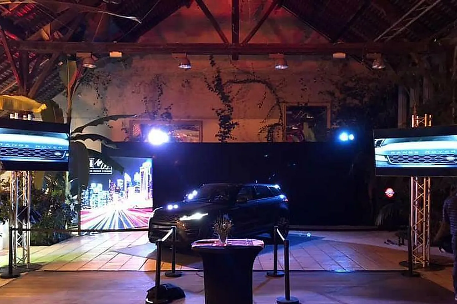 Lieux événementiels, LA FORÊT DES ARTS