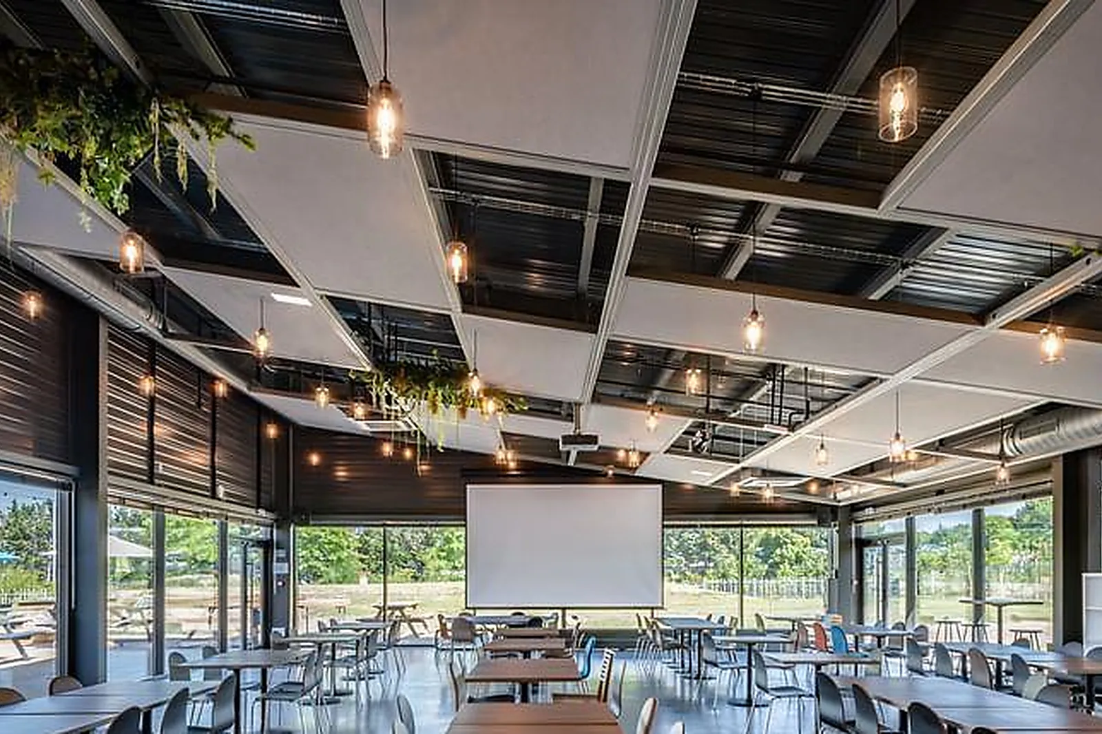 Lieux événementiels, LA FRATERNE