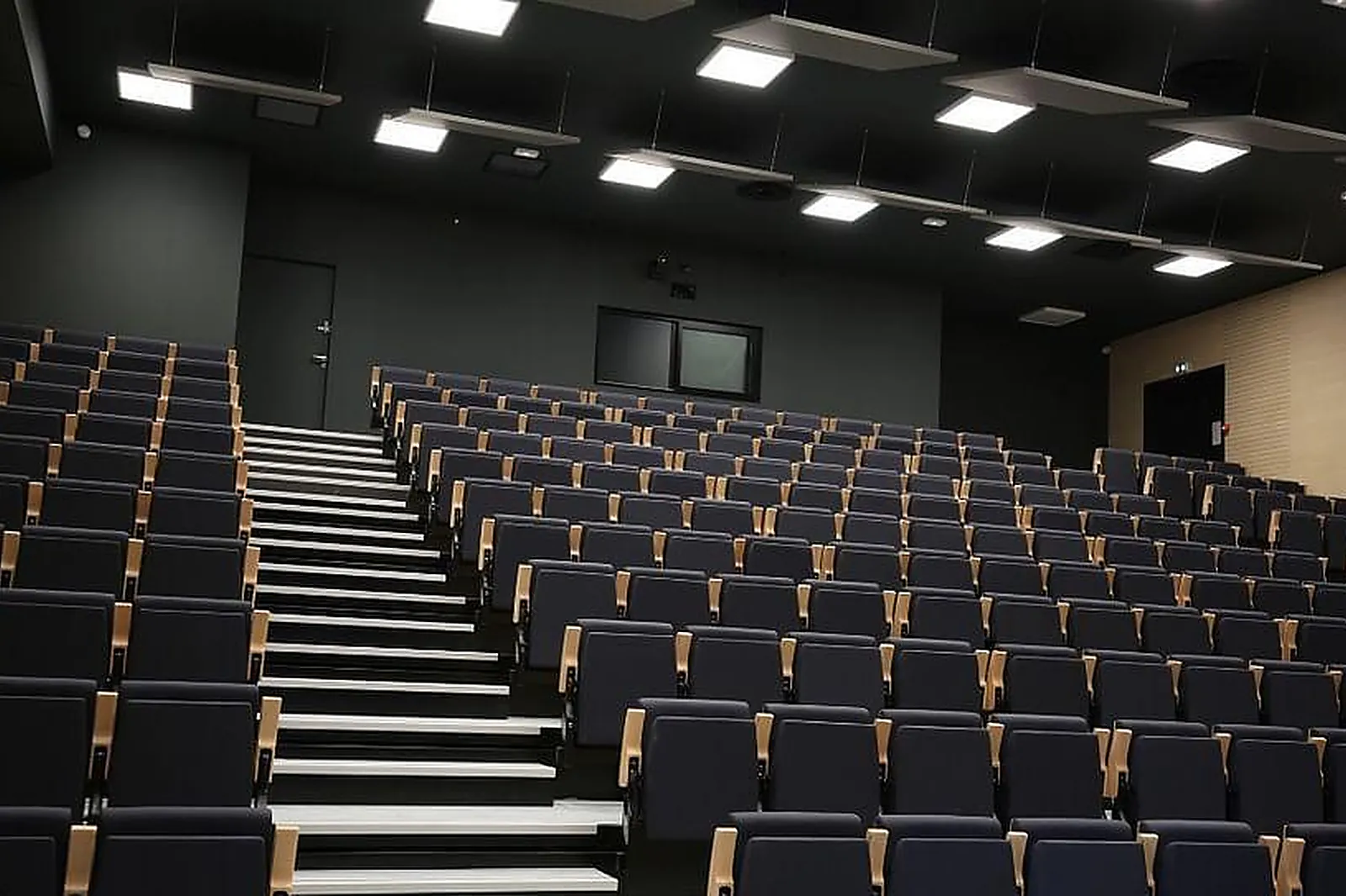 Lieux événementiels, LA FRUITIÈRE NUMÉRIQUE