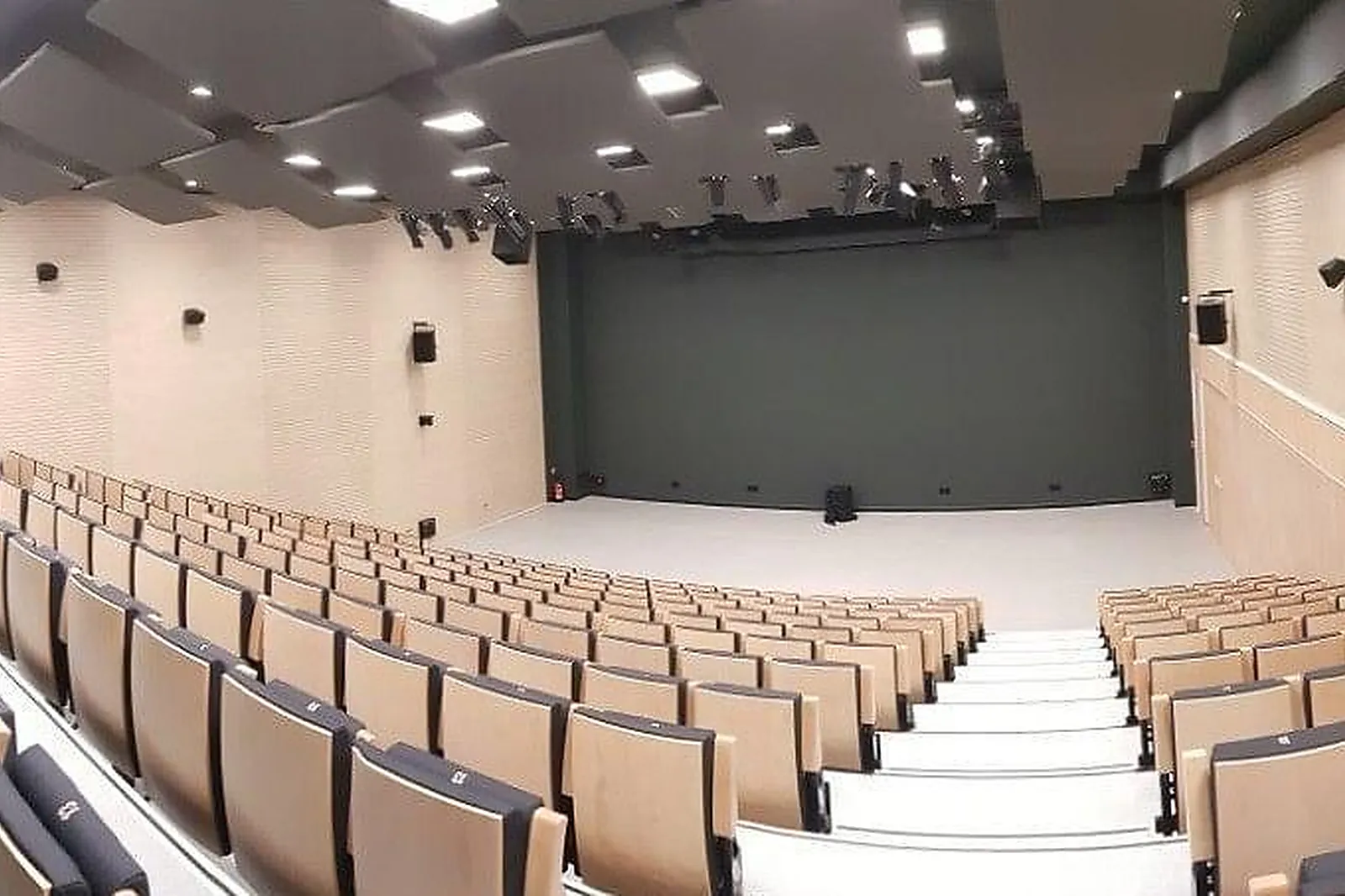 Lieux événementiels, LA FRUITIÈRE NUMÉRIQUE