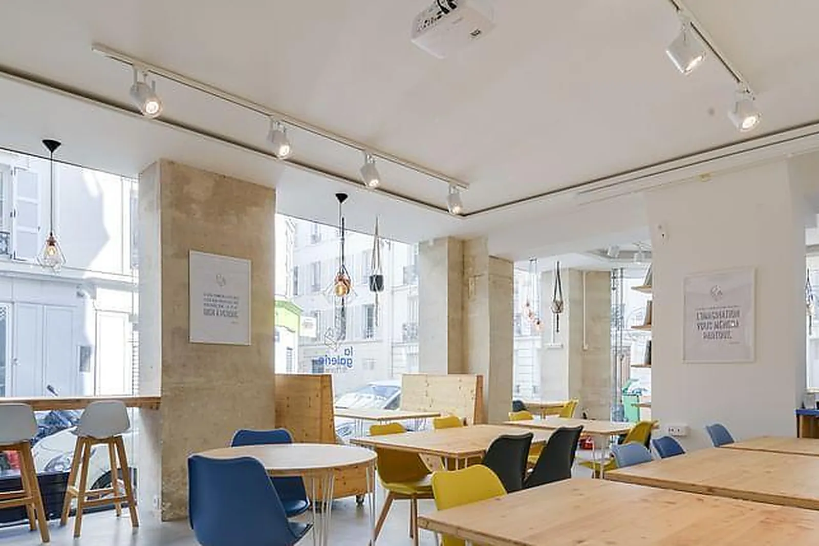 Lieux événementiels, MEDIASCHOOL ECS