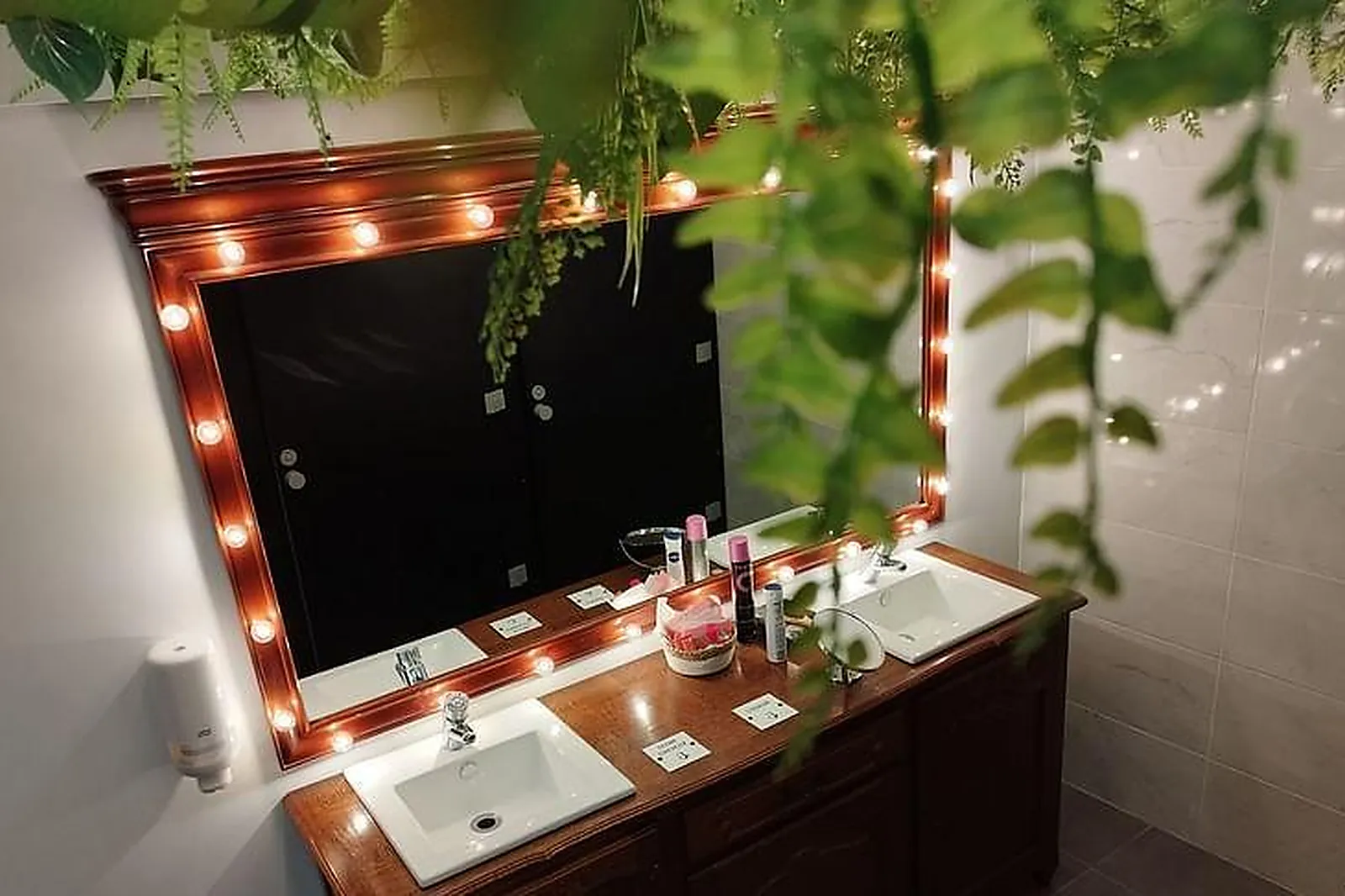 Lieux événementiels, LA GRANDE ÉPOQUE