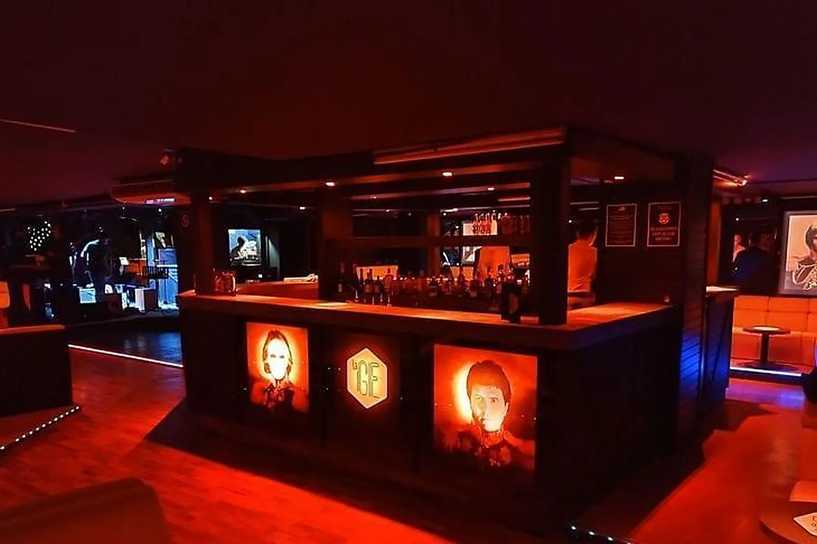 Lieux événementiels, LA GRANDE ÉPOQUE