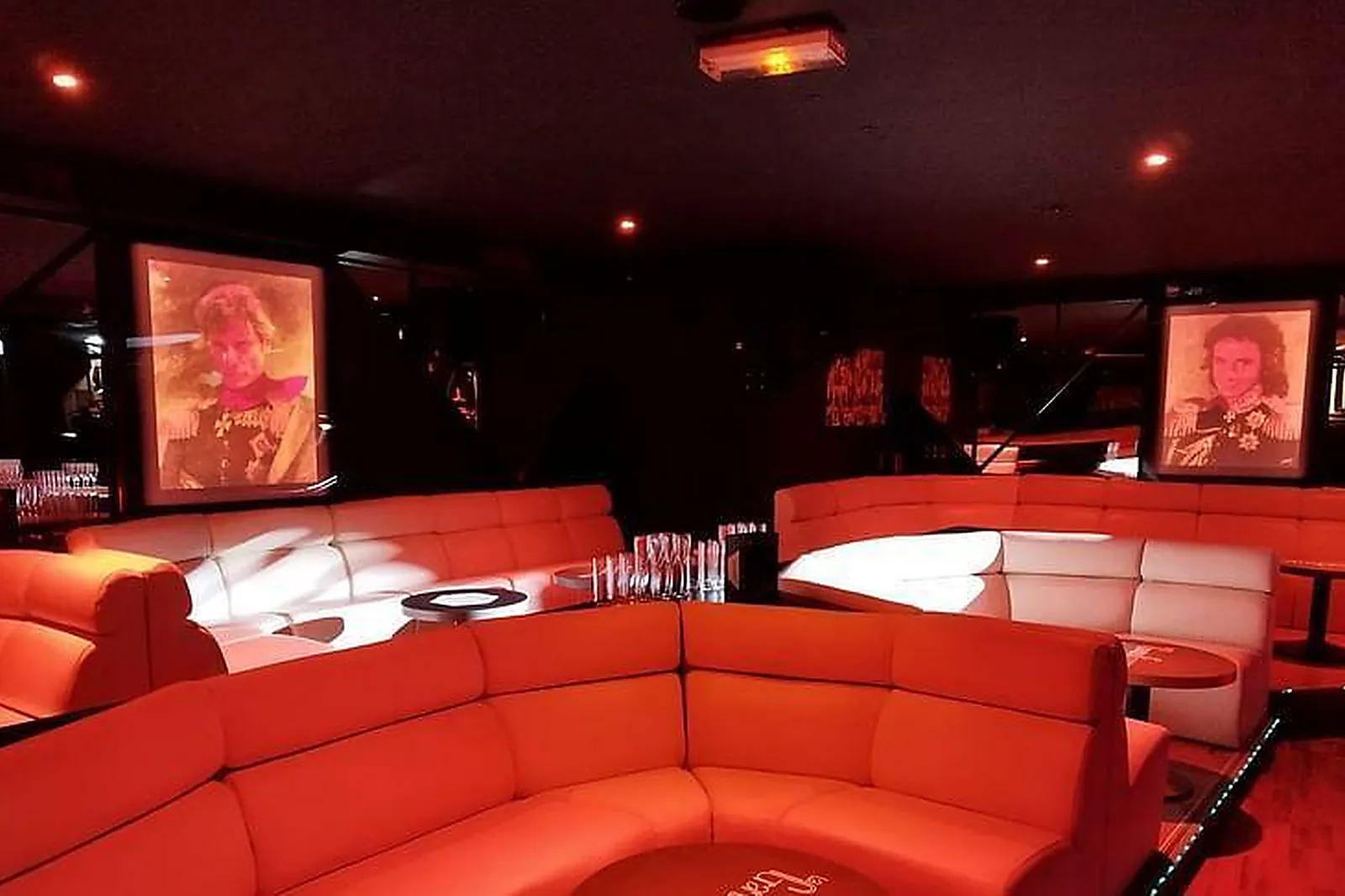 Lieux événementiels, LA GRANDE ÉPOQUE