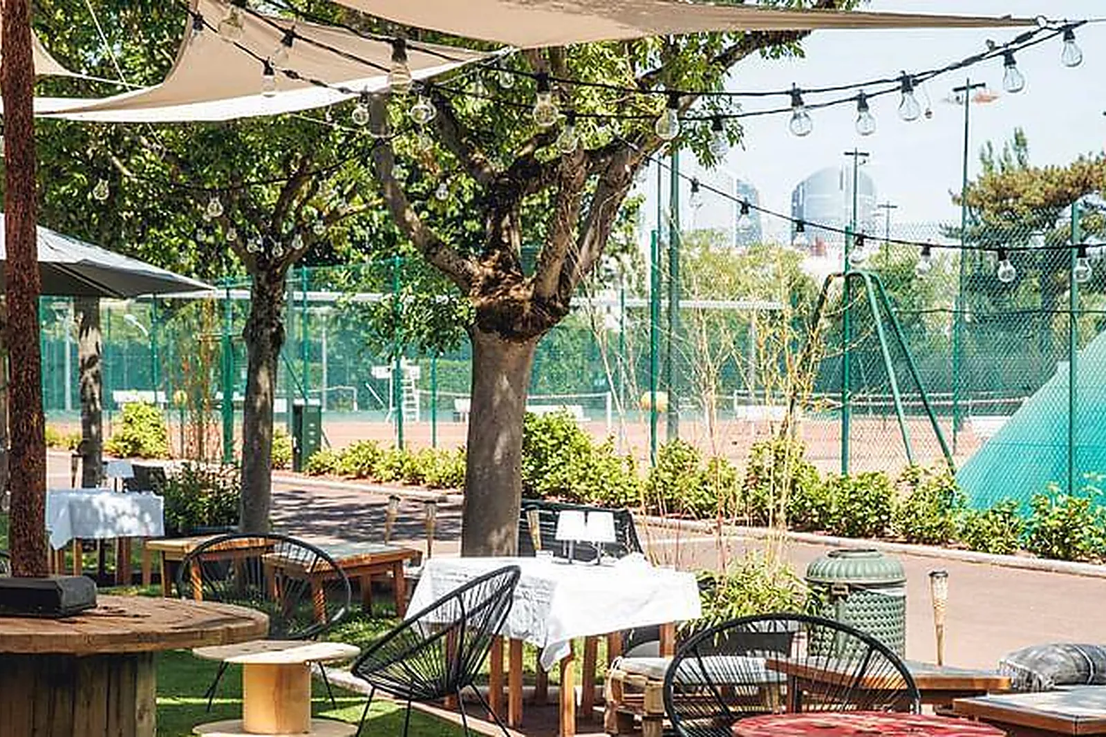 Lieux événementiels, LA GUINGUETTE