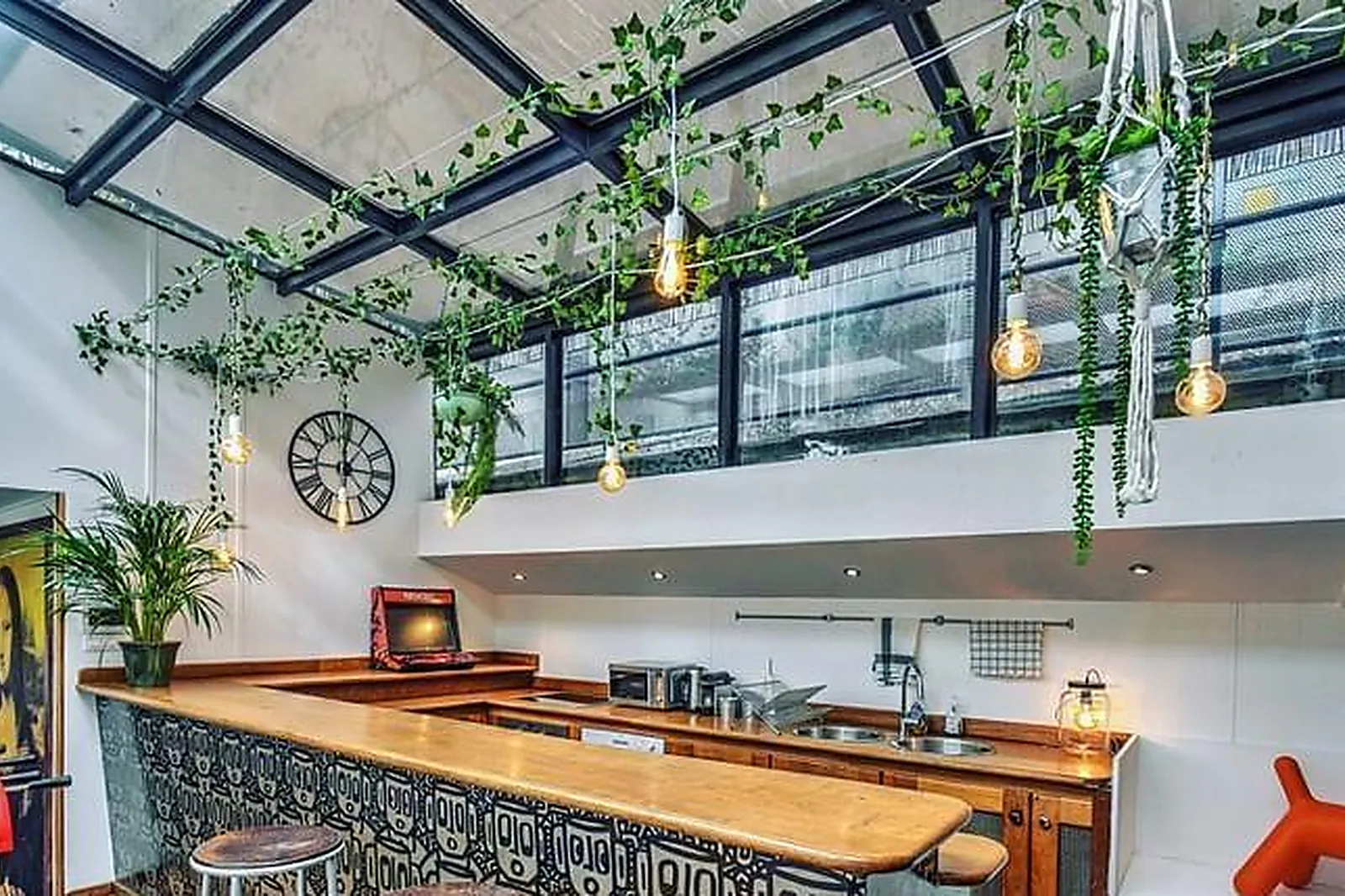 Lieux événementiels, LA GUINGUETTE GEEK