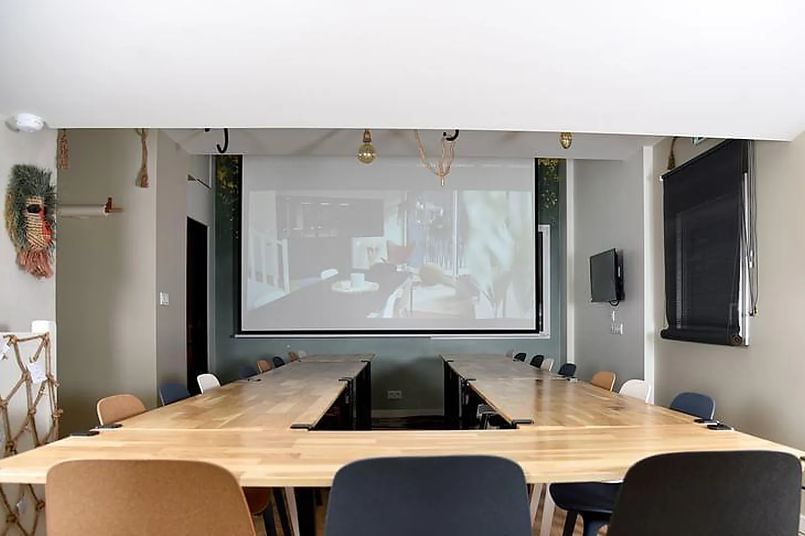 Lieux événementiels, LA KABANE NANTES - GARE SUD