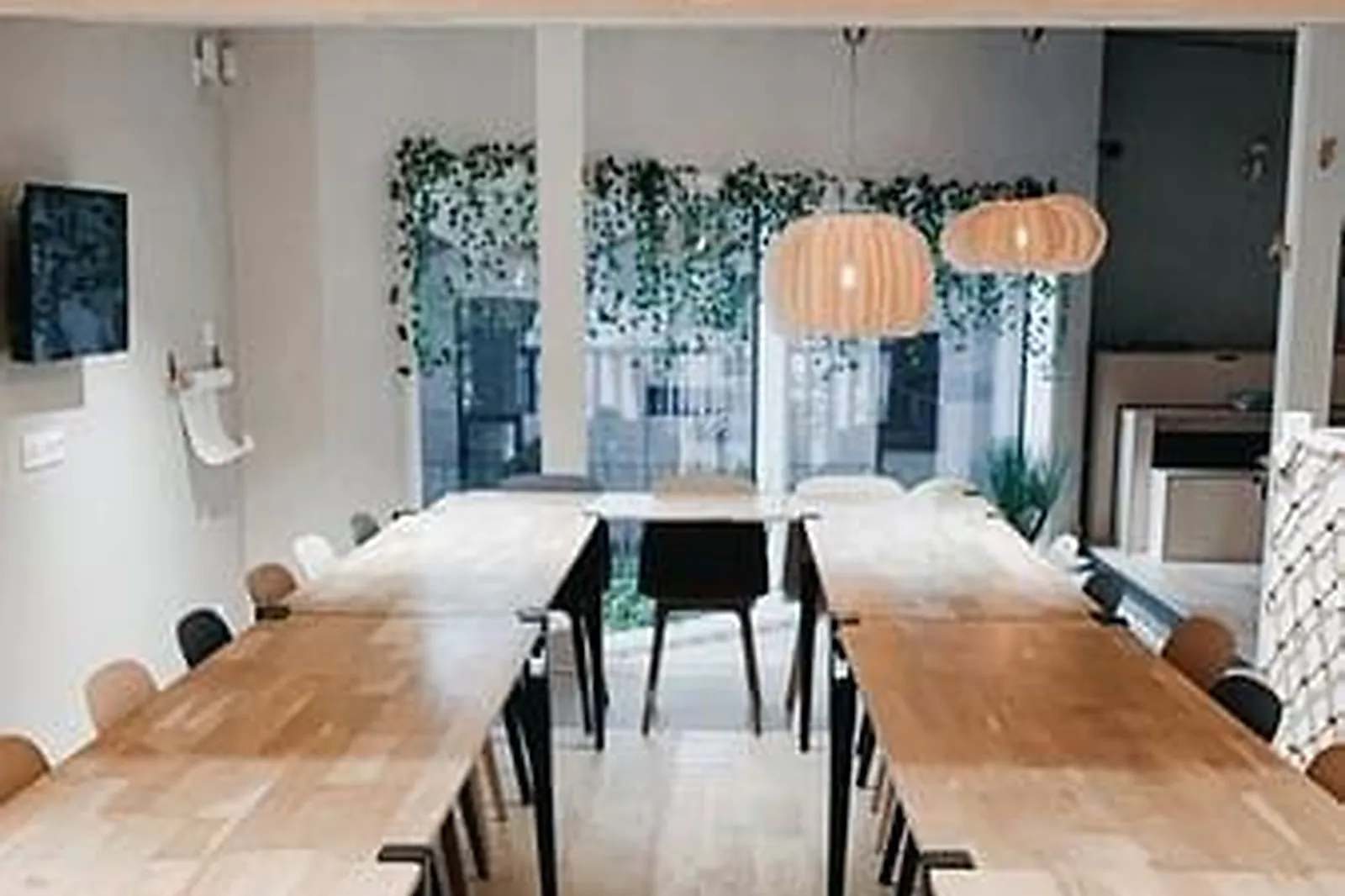 Lieux événementiels, LA KABANE NANTES - GARE SUD