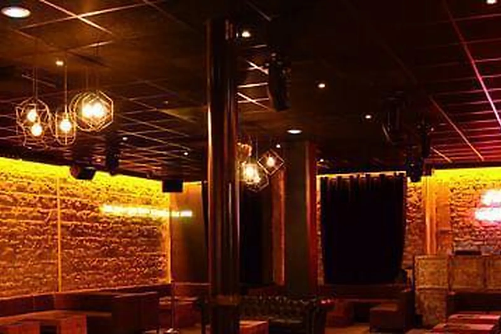 Lieux événementiels, LA MAISON RESTAURANT