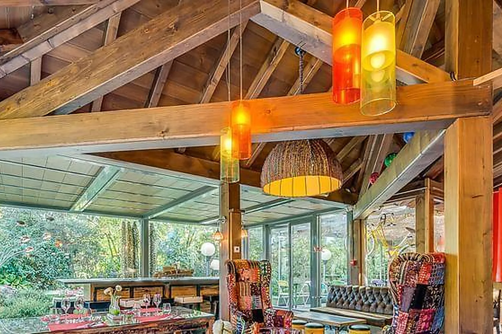 Lieux événementiels, LA MAISON ROUGE ***