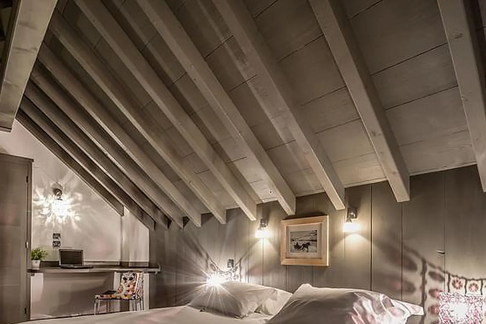 Lieux événementiels, LA MAISON ROUGE ***