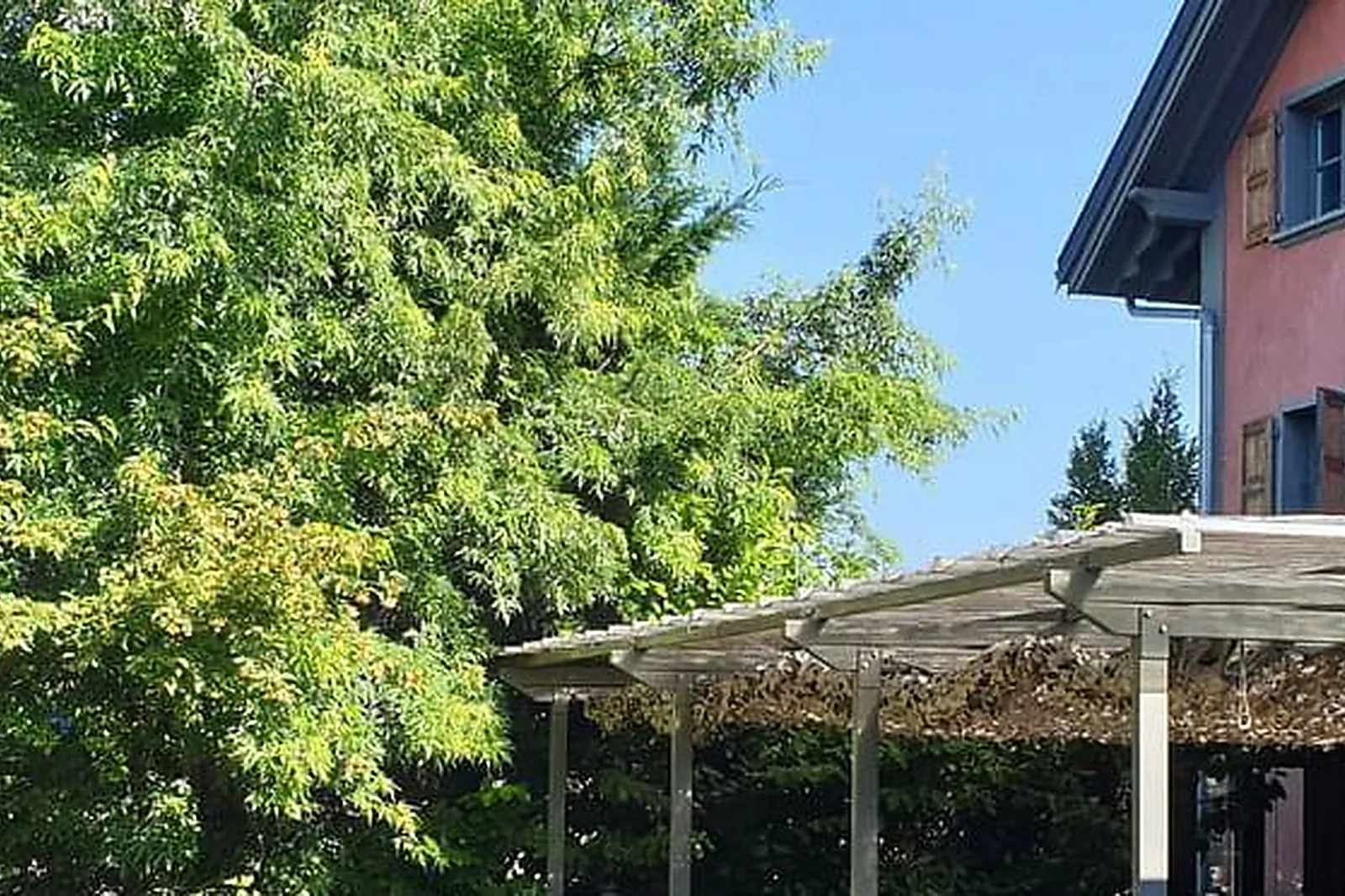 Lieux événementiels, LA MAISON ROUGE ***