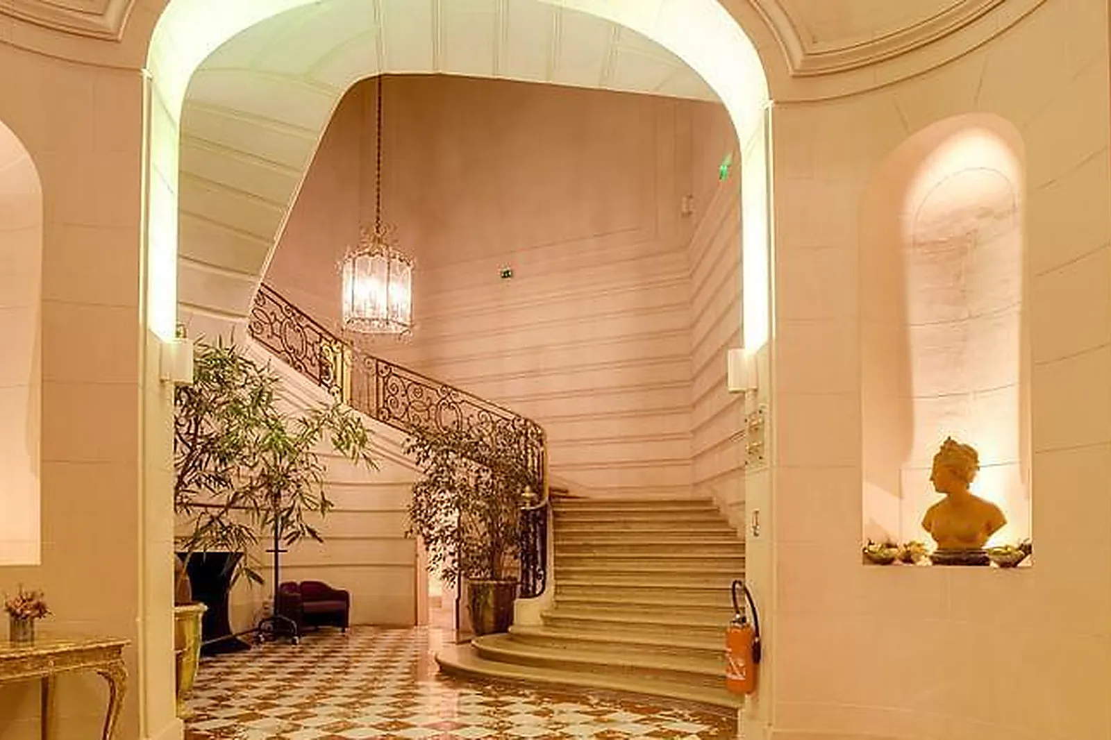 Lieux événementiels, LA MAISON DE L'AMÉRIQUE LATINE