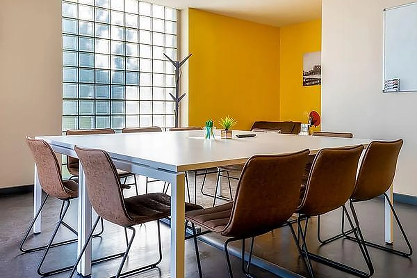 Lieux événementiels, LA NEWSROOM GARE