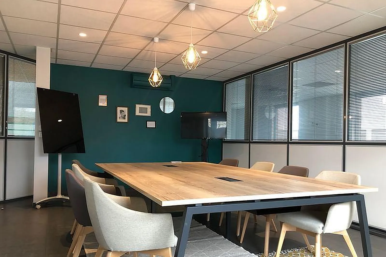 Lieux événementiels, LA MAISON DU COWORKING WAMBRECHIES