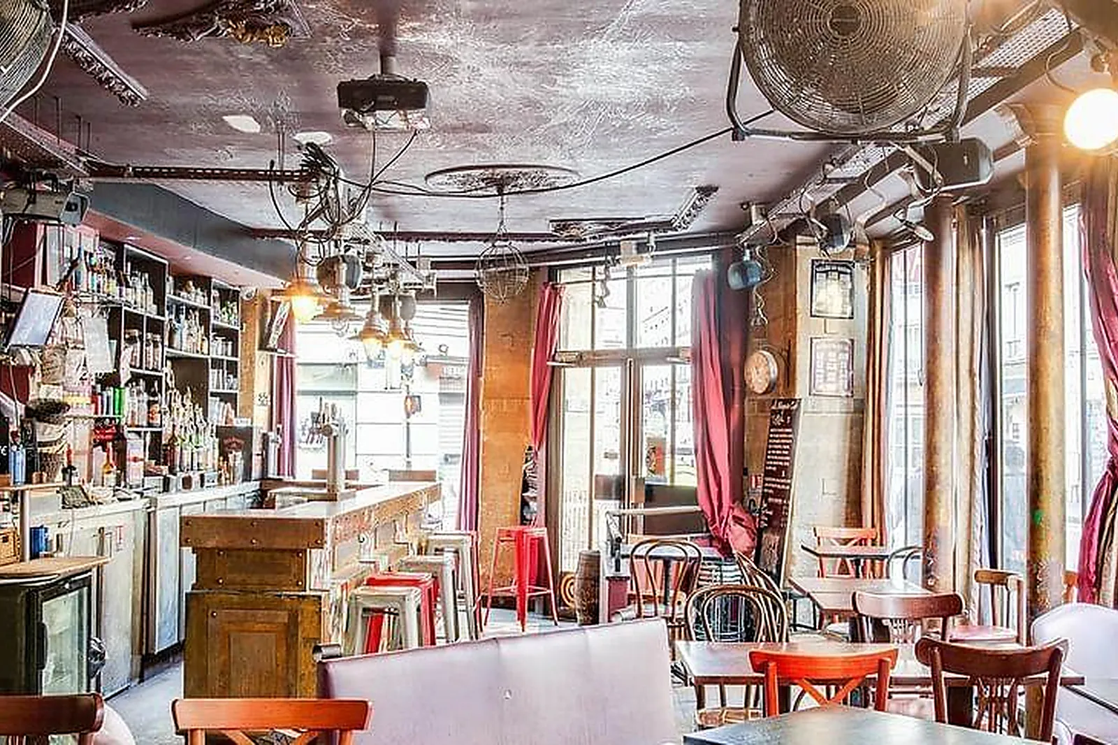 Lieux événementiels, LA MARQUISE CAFÉ