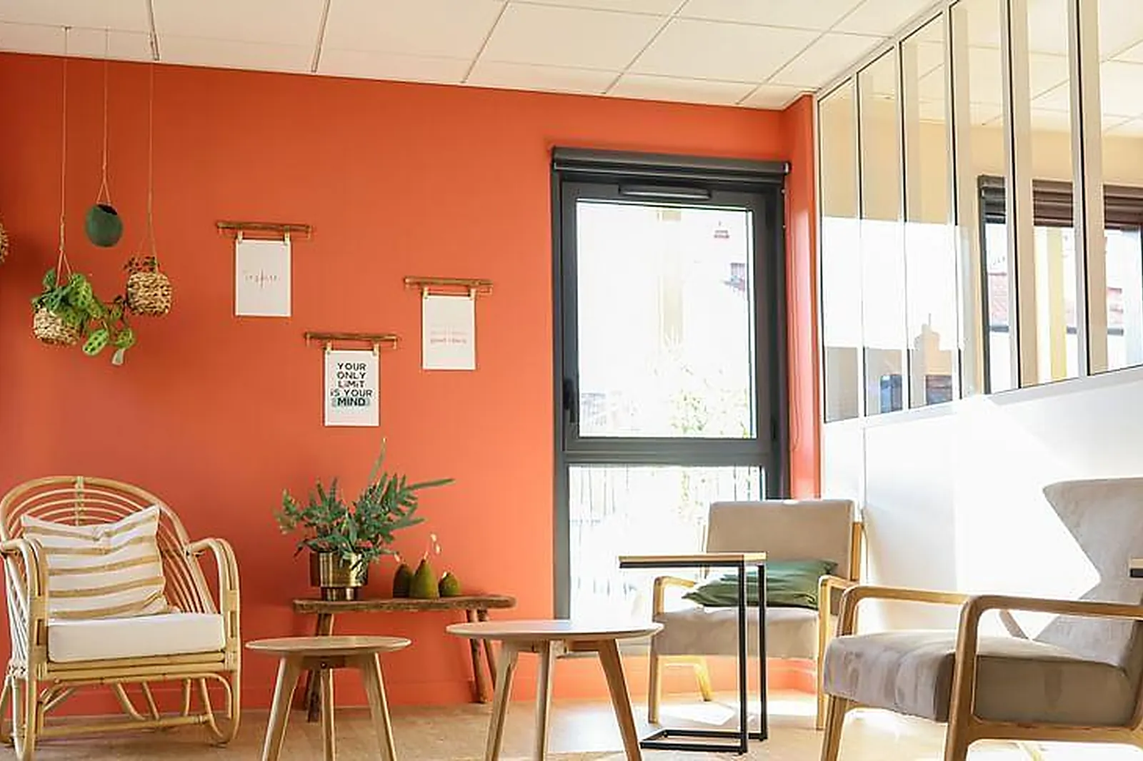 Lieux événementiels, LA PARENTHÈSE - L'INTERMÈDE PROFESSIONNEL