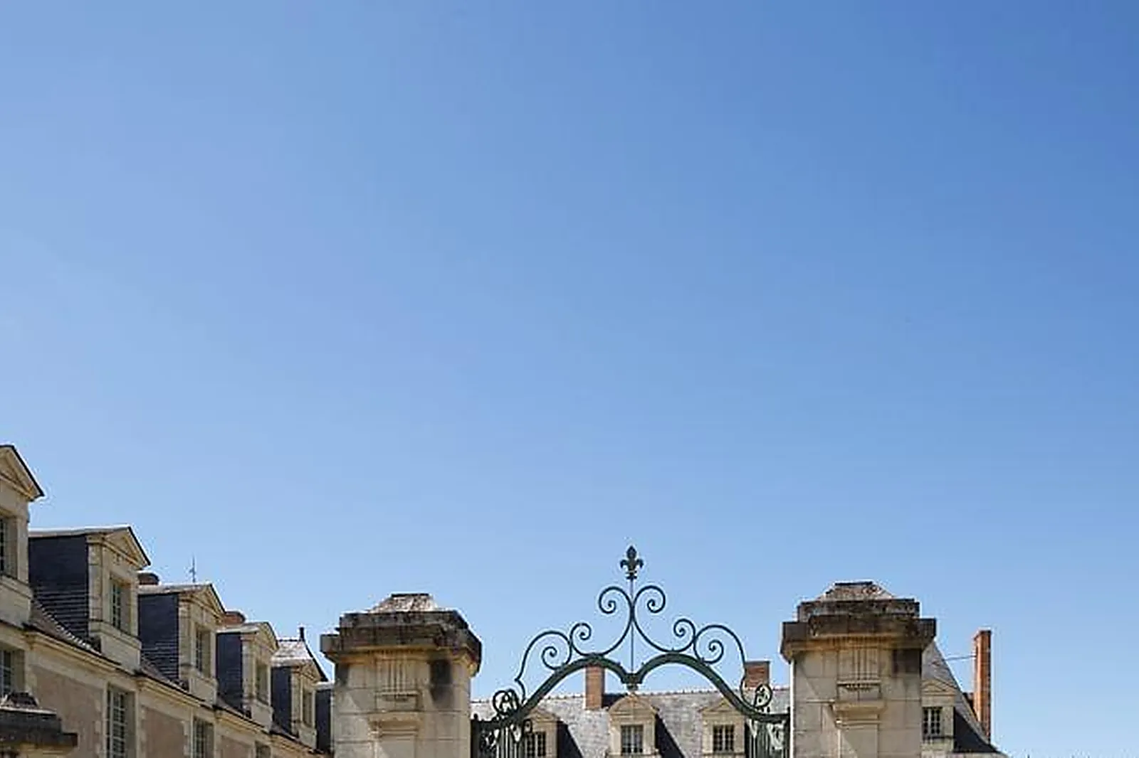 Lieux événementiels, LA PERRIÈRE CHÂTEAU & GOLF