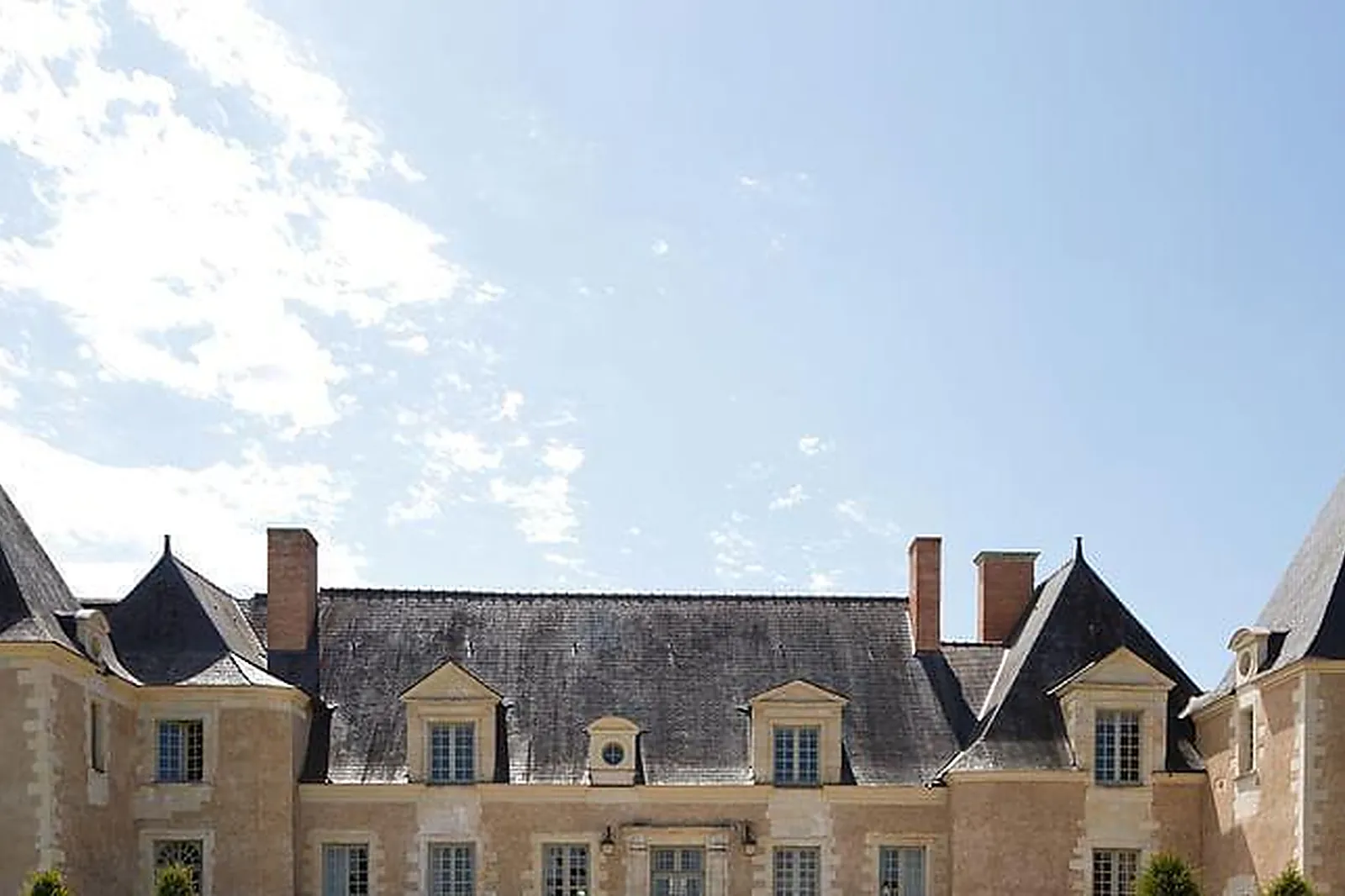 Lieux événementiels, LA PERRIÈRE CHÂTEAU & GOLF