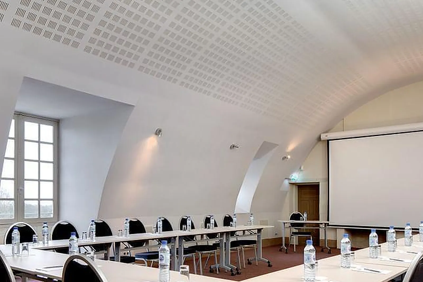 Lieux événementiels, LA PERRIÈRE CHÂTEAU & GOLF