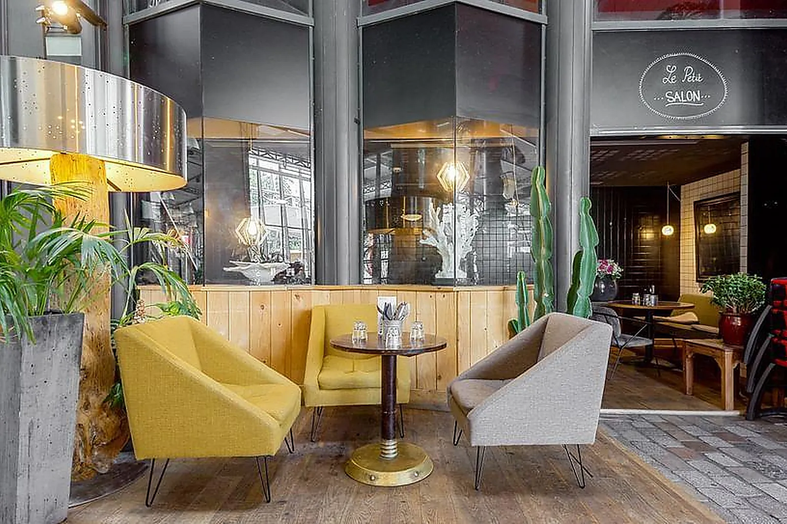 Lieux événementiels, LA PETITE HALLE