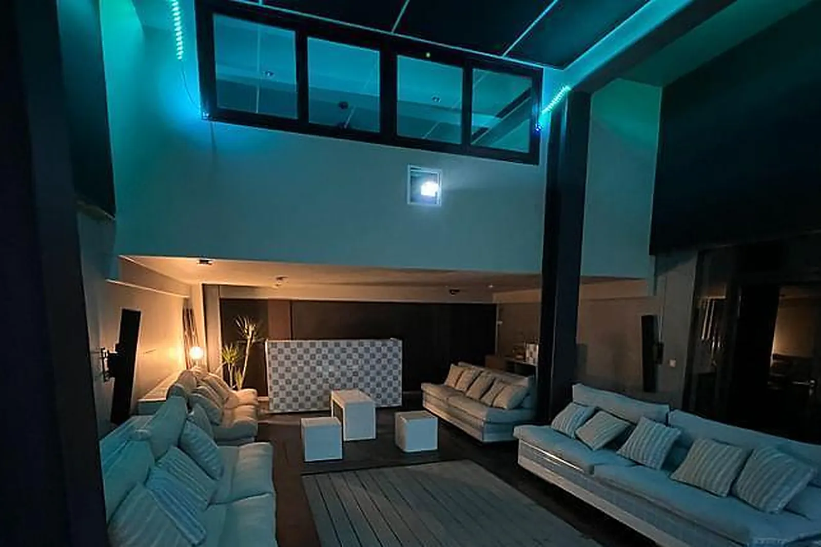 Lieux événementiels, LA PISCINE – STUDIO