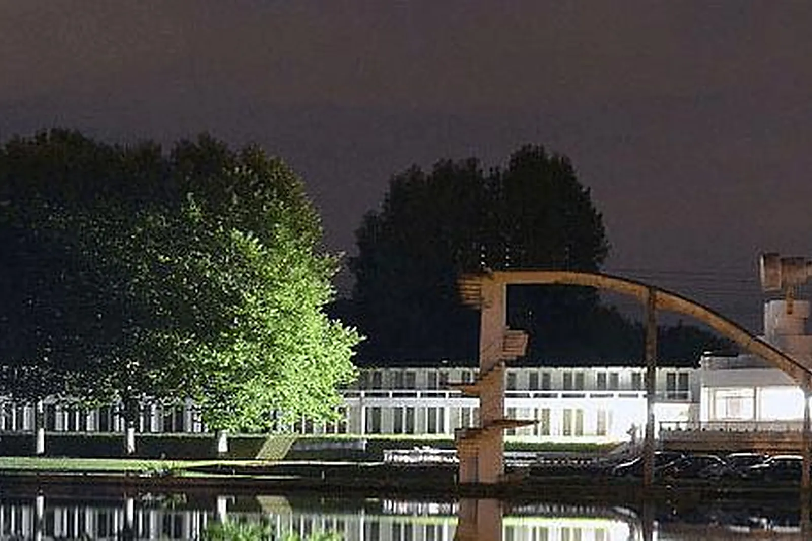Lieux événementiels, LA PLAGE DE LYS CHANTILLY