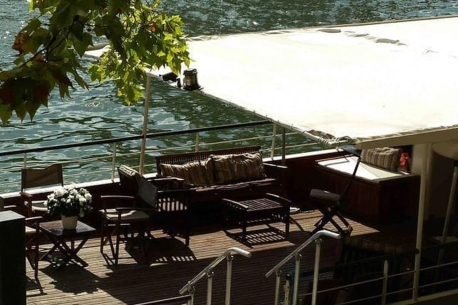 Lieux événementiels, LA PÉNICHE EIFFEL