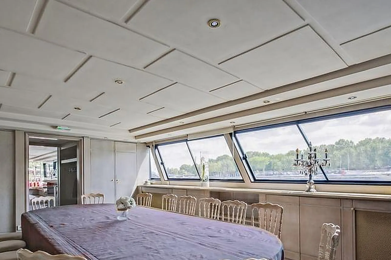 Lieux événementiels, LA PÉNICHE EIFFEL