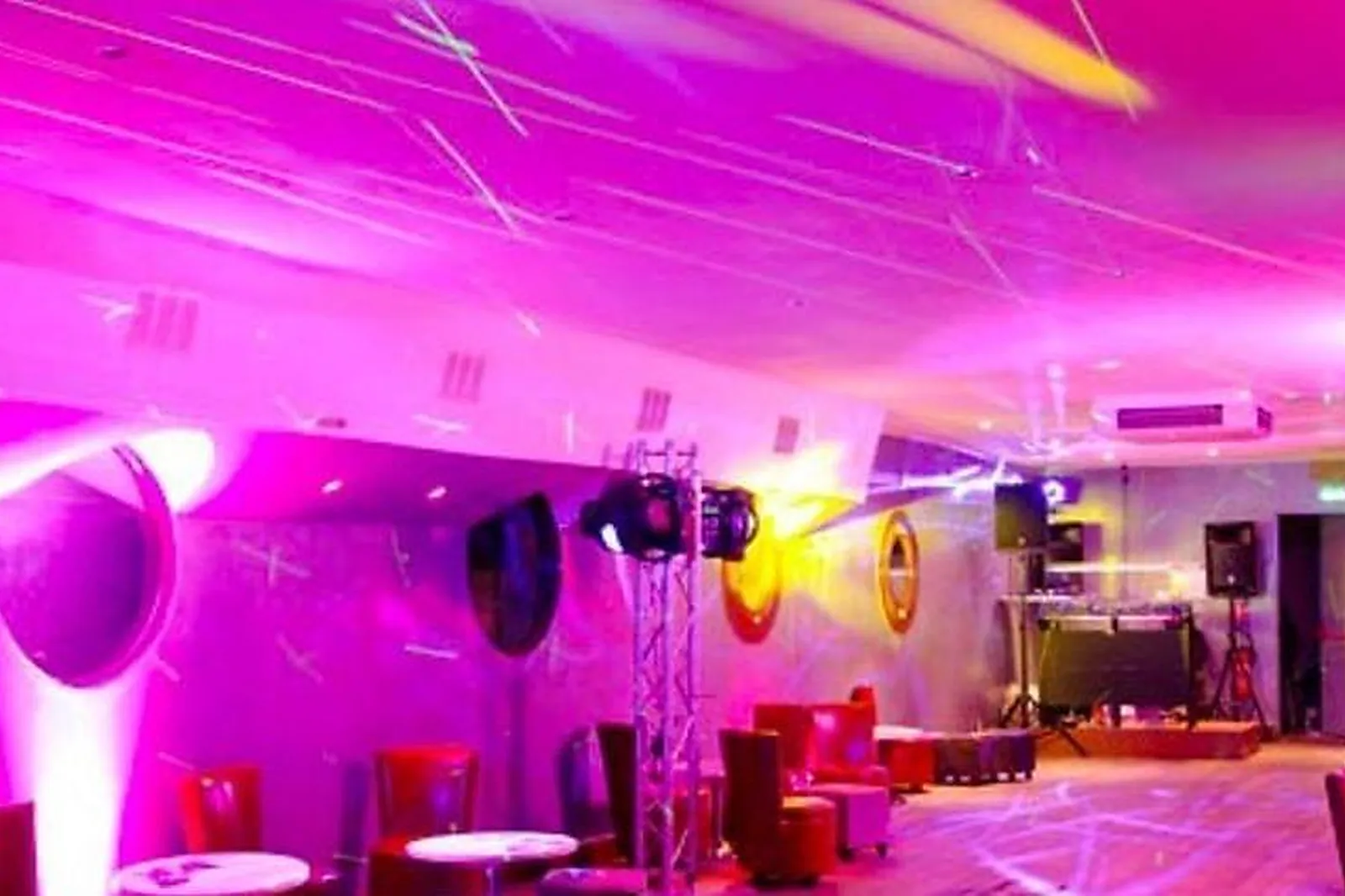 Lieux événementiels, AFTERPLACE RÉPUBLIQUE