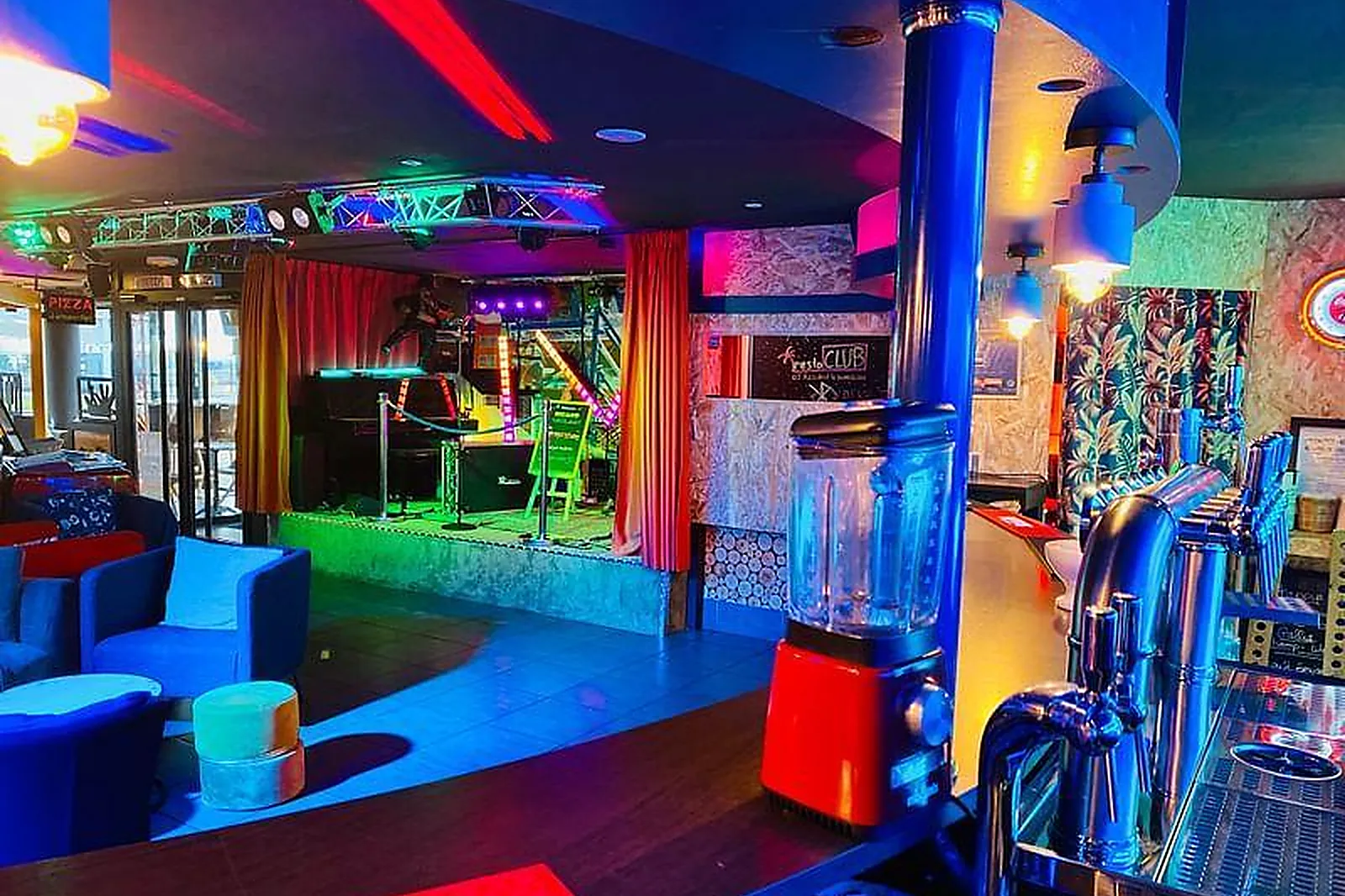 Lieux événementiels, LA RASKETTE